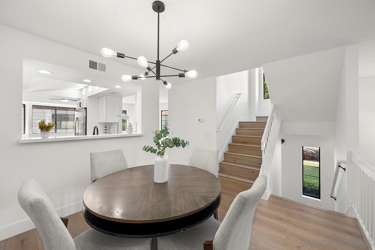 Detail Gallery Image 12 of 39 For 3631  Mission Mesa Way, San Diego,  CA 92120 - 3 Beds | 2/1 Baths