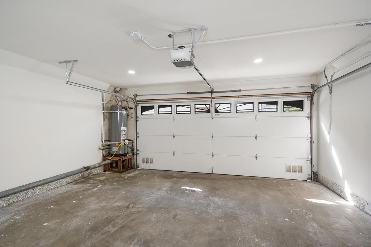 Detail Gallery Image 33 of 39 For 3631  Mission Mesa Way, San Diego,  CA 92120 - 3 Beds | 2/1 Baths