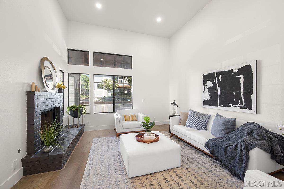 Detail Gallery Image 7 of 39 For 3631  Mission Mesa Way, San Diego,  CA 92120 - 3 Beds | 2/1 Baths