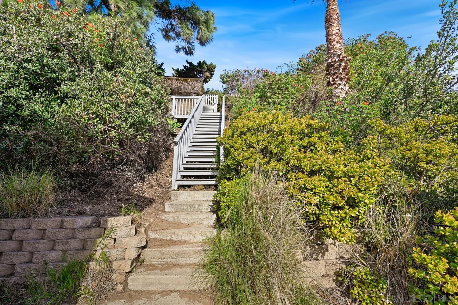 Detail Gallery Image 20 of 26 For 6371  Celia Vista Dr, San Diego,  CA 92115 - 2 Beds | 1 Baths