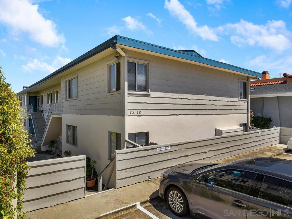 Front Image Thumbnail for SD250046022