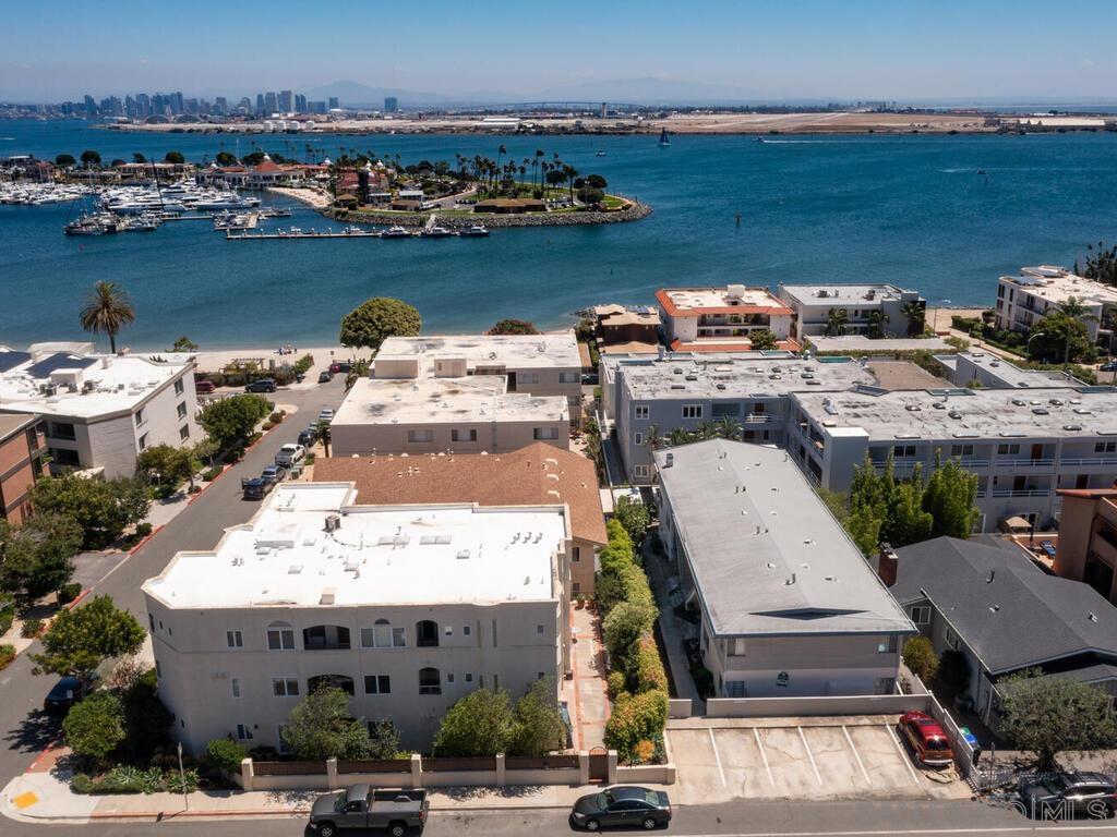 Detail Gallery Image 25 of 34 For 375-81  Rosecrans Street, San Diego,  CA 92106 - – Beds | – Baths