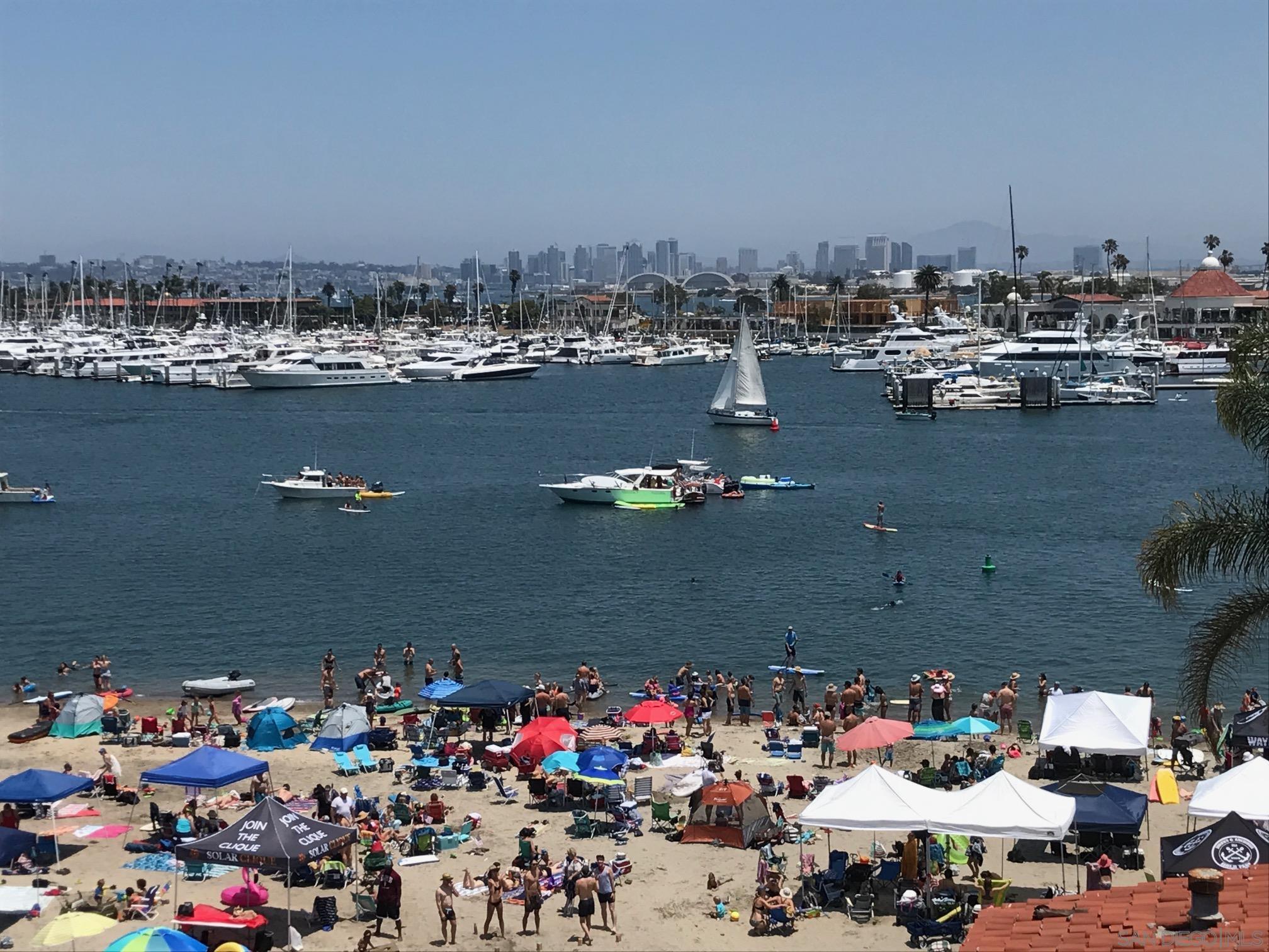 Detail Gallery Image 29 of 34 For 375-81  Rosecrans Street, San Diego,  CA 92106 - – Beds | – Baths