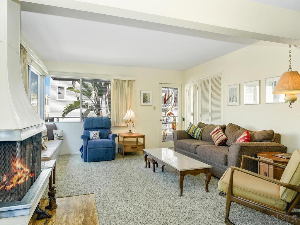 Detail Gallery Image 8 of 34 For 375-81  Rosecrans Street, San Diego,  CA 92106 - – Beds | – Baths