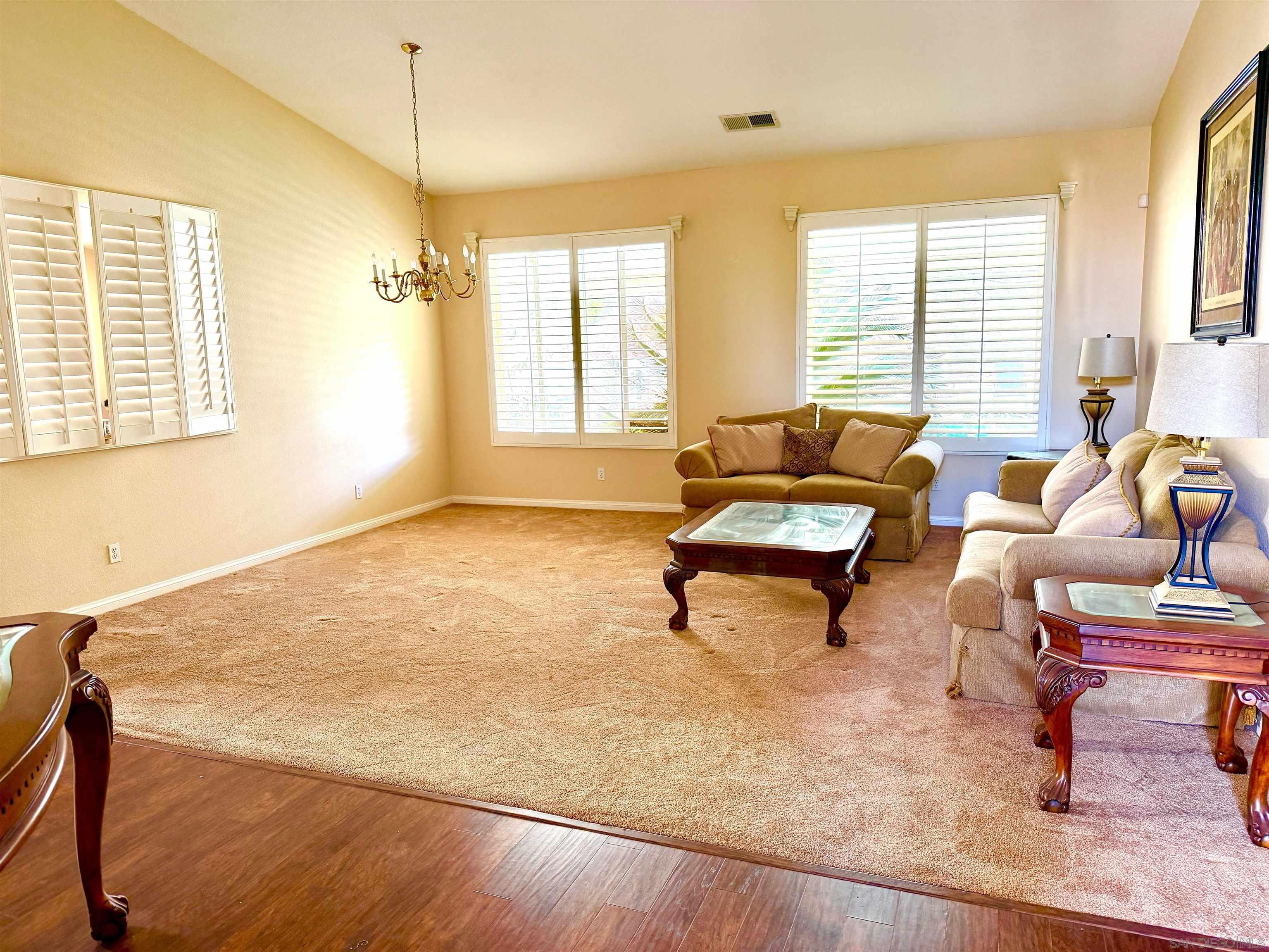 Detail Gallery Image 4 of 12 For 39660  Bordeaux Pl, Murrieta,  CA 92562 - 5 Beds | 3 Baths