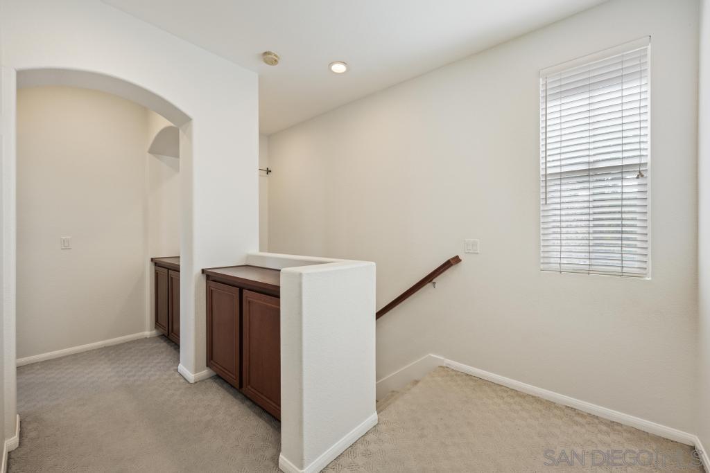 Detail Gallery Image 15 of 39 For 2683  Matera Lane, San Diego,  CA 92108 - 3 Beds | 2/1 Baths