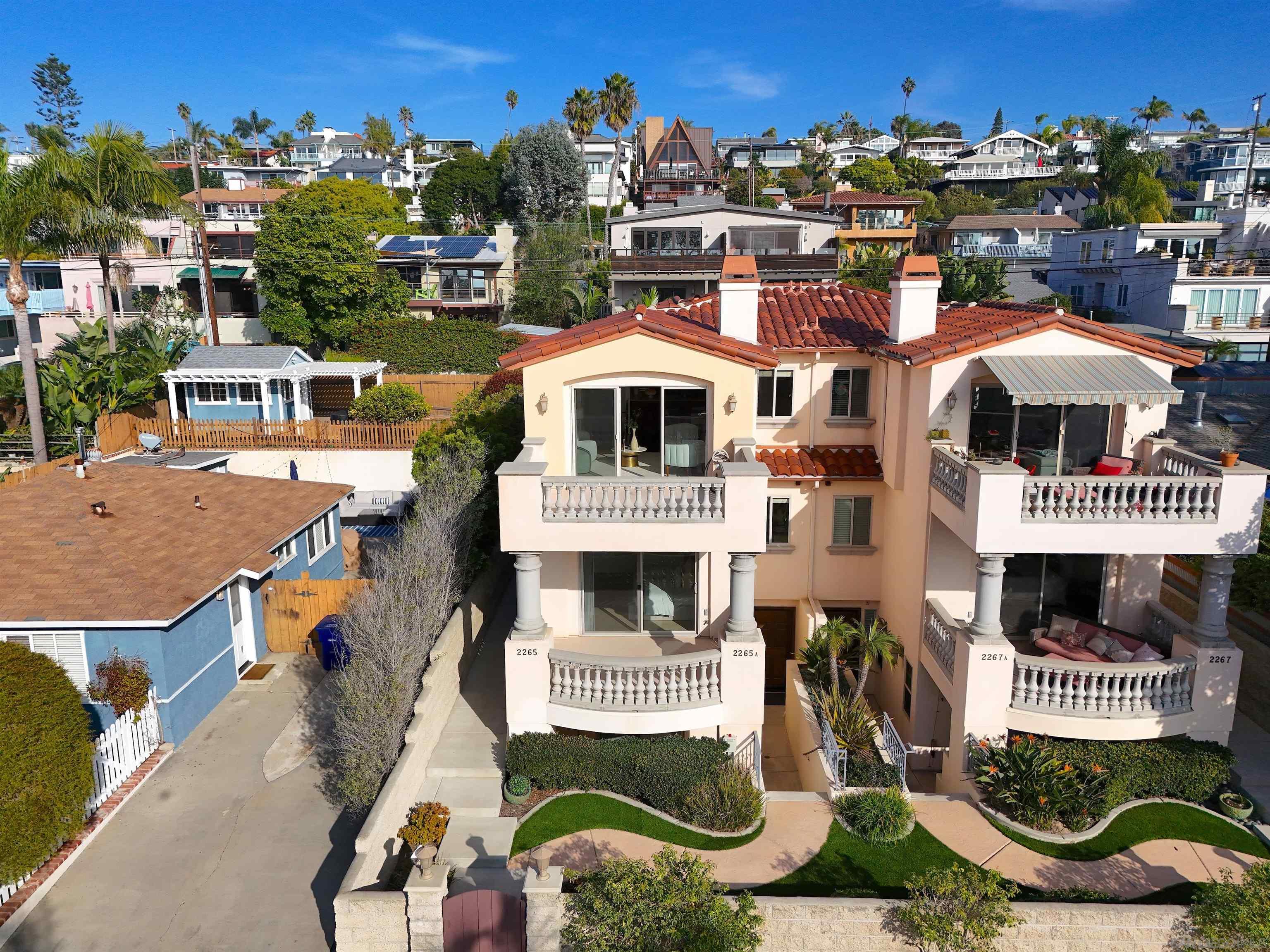 Detail Gallery Image 38 of 43 For 2265  Manchester Ave (and 2265a), Cardiff By The Sea,  CA 92007 - 4 Beds | 4 Baths