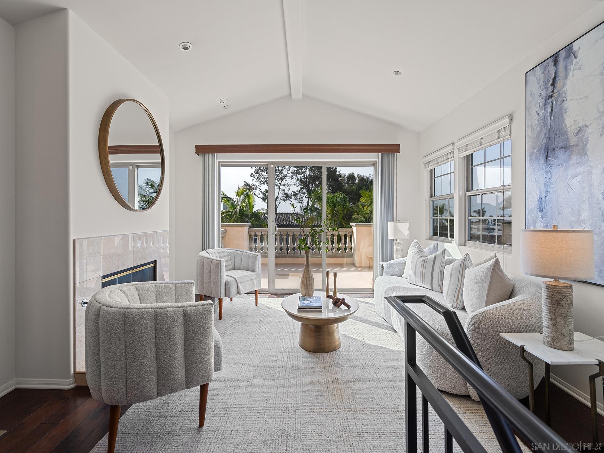 Detail Gallery Image 8 of 43 For 2265  Manchester Ave (and 2265a), Cardiff By The Sea,  CA 92007 - 4 Beds | 4 Baths