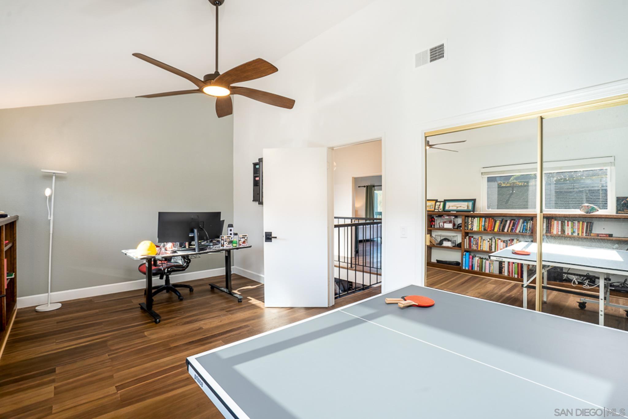 Detail Gallery Image 23 of 36 For 4718  Amberwood Ct, Carlsbad,  CA 92008 - 3 Beds | 2/1 Baths