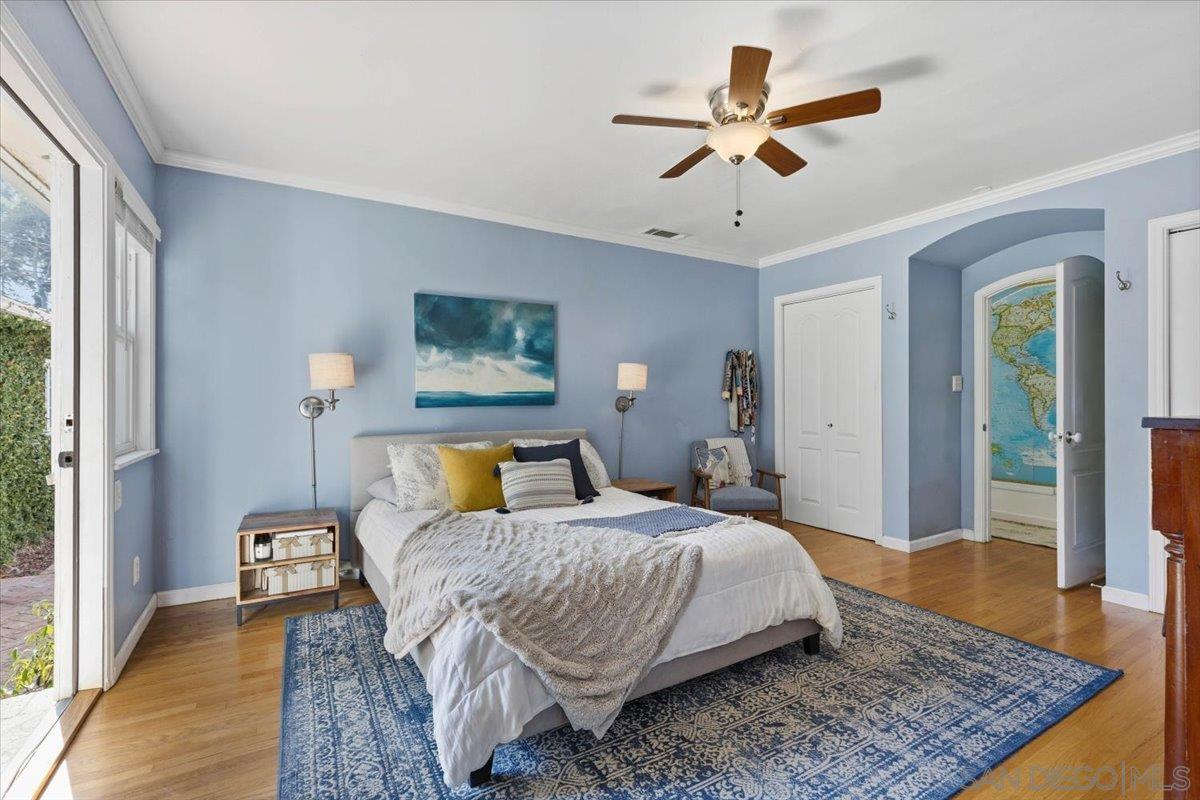 Detail Gallery Image 20 of 43 For 903  Moana Dr, San Diego,  CA 92106 - 3 Beds | 2/1 Baths