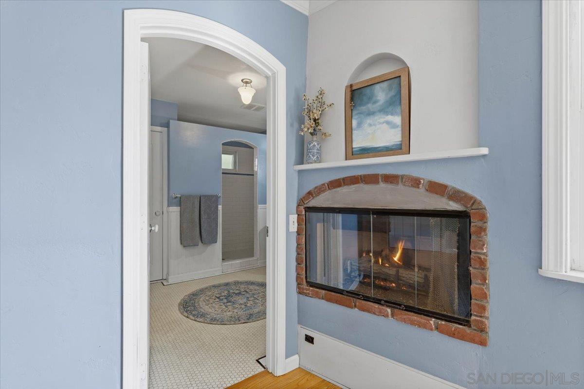 Detail Gallery Image 22 of 43 For 903  Moana Dr, San Diego,  CA 92106 - 3 Beds | 2/1 Baths