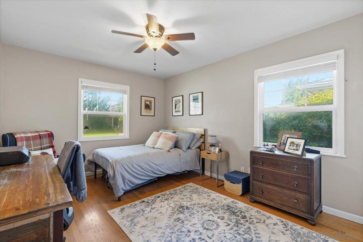 Detail Gallery Image 25 of 43 For 903  Moana Dr, San Diego,  CA 92106 - 3 Beds | 2/1 Baths