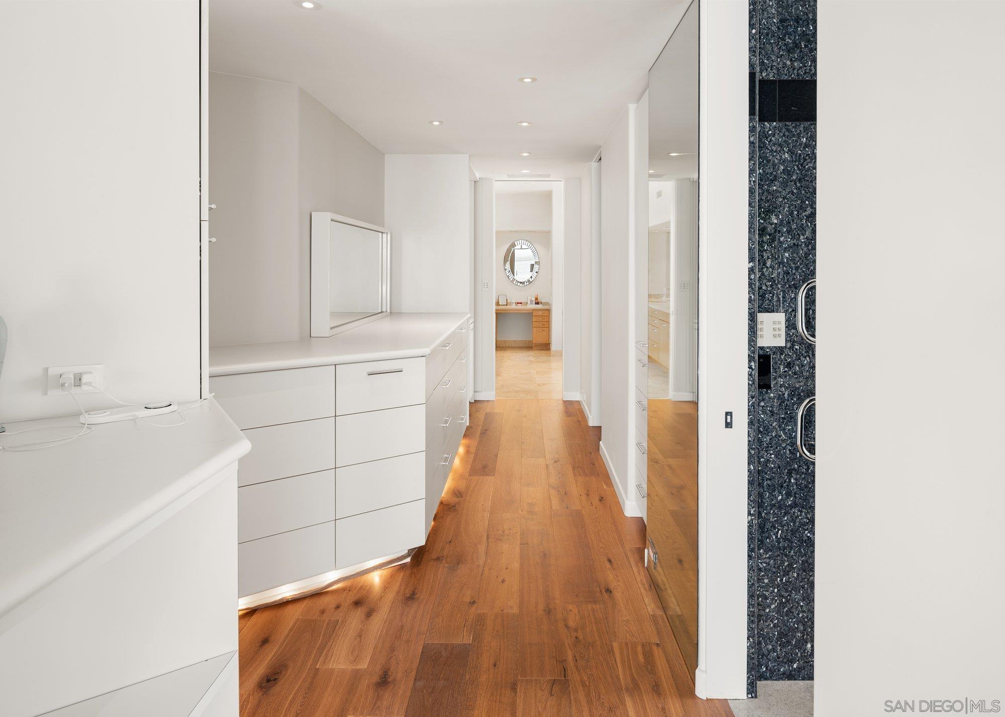 Detail Gallery Image 28 of 75 For 1  the Point, Coronado,  CA 92118 - 5 Beds | 4/2 Baths