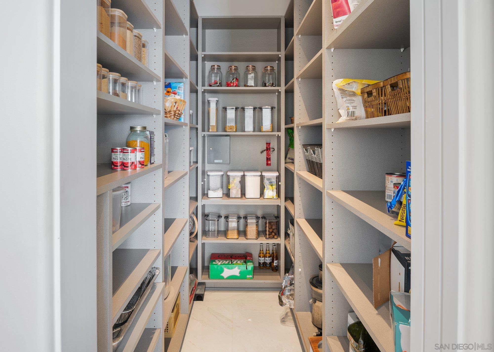 Detail Gallery Image 37 of 75 For 1  the Point, Coronado,  CA 92118 - 5 Beds | 4/2 Baths