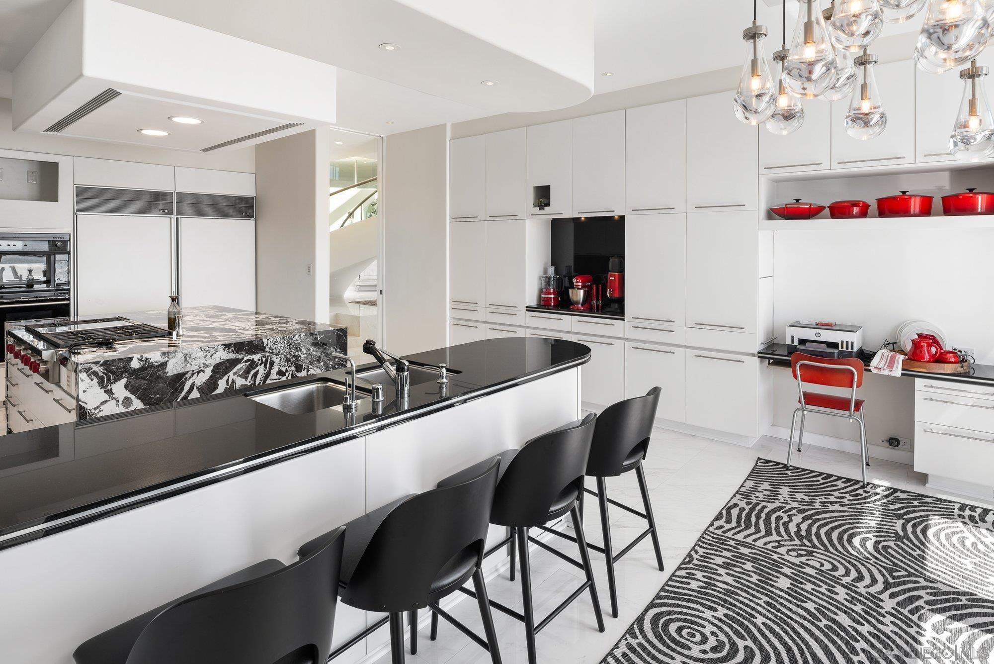 Detail Gallery Image 39 of 75 For 1  the Point, Coronado,  CA 92118 - 5 Beds | 4/2 Baths