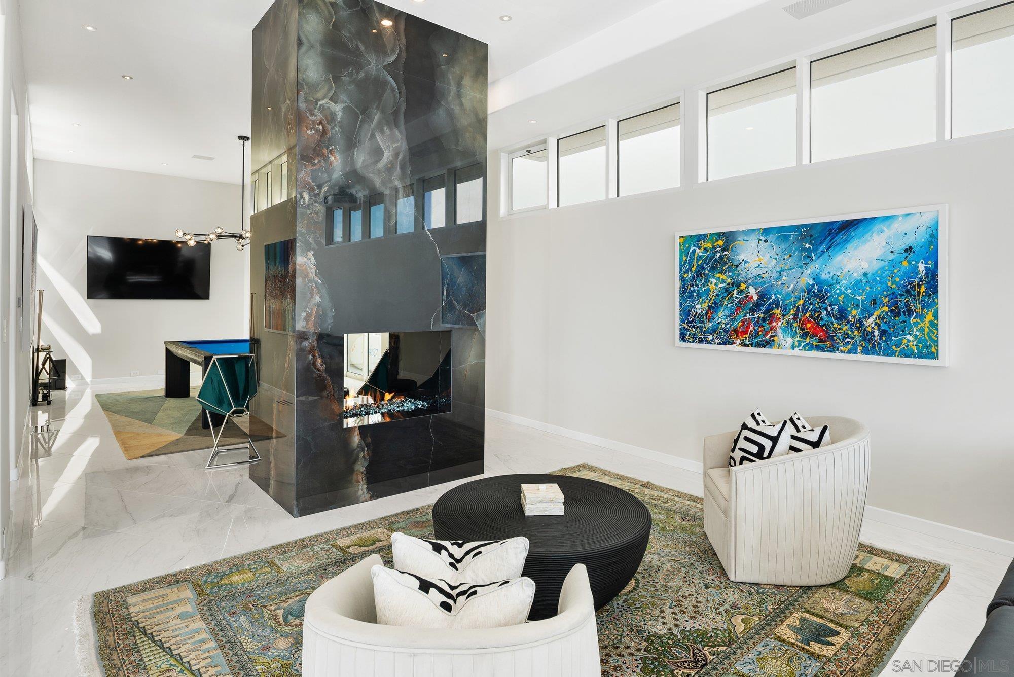 Detail Gallery Image 6 of 75 For 1  the Point, Coronado,  CA 92118 - 5 Beds | 4/2 Baths