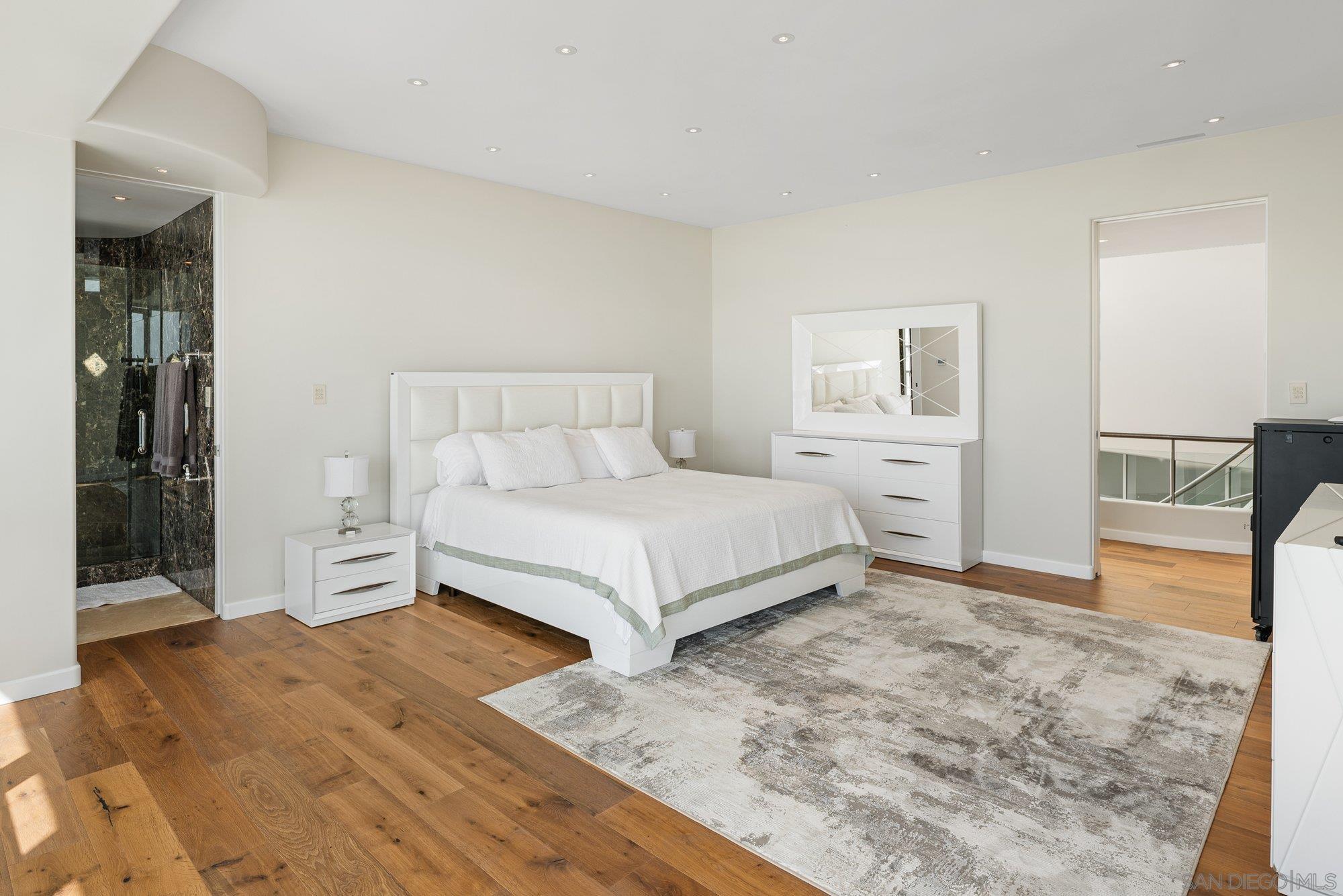 Detail Gallery Image 65 of 75 For 1  the Point, Coronado,  CA 92118 - 5 Beds | 4/2 Baths