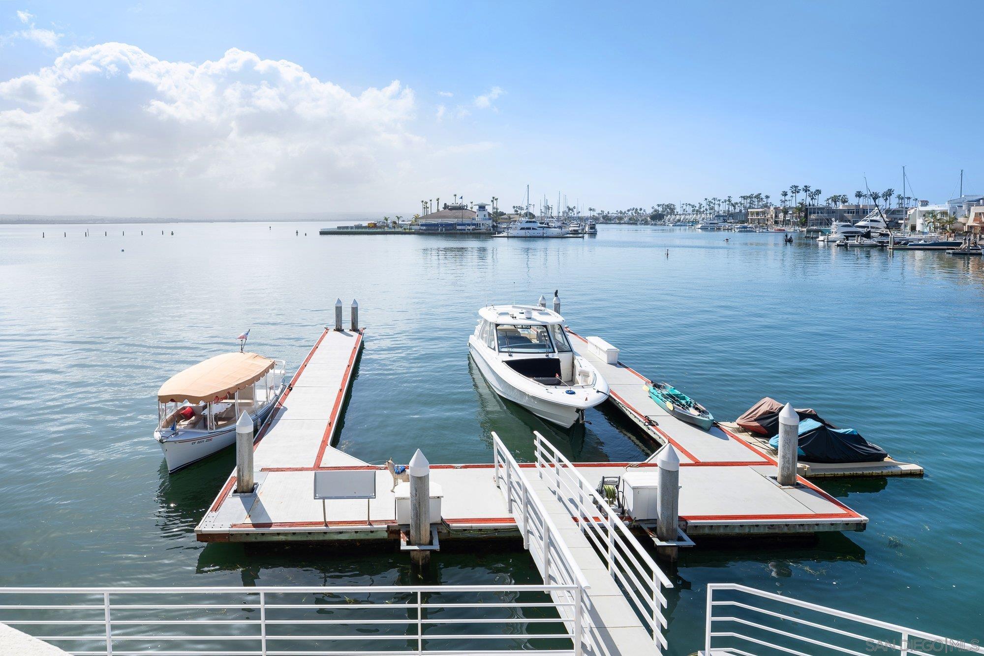 Detail Gallery Image 73 of 75 For 1  the Point, Coronado,  CA 92118 - 5 Beds | 4/2 Baths