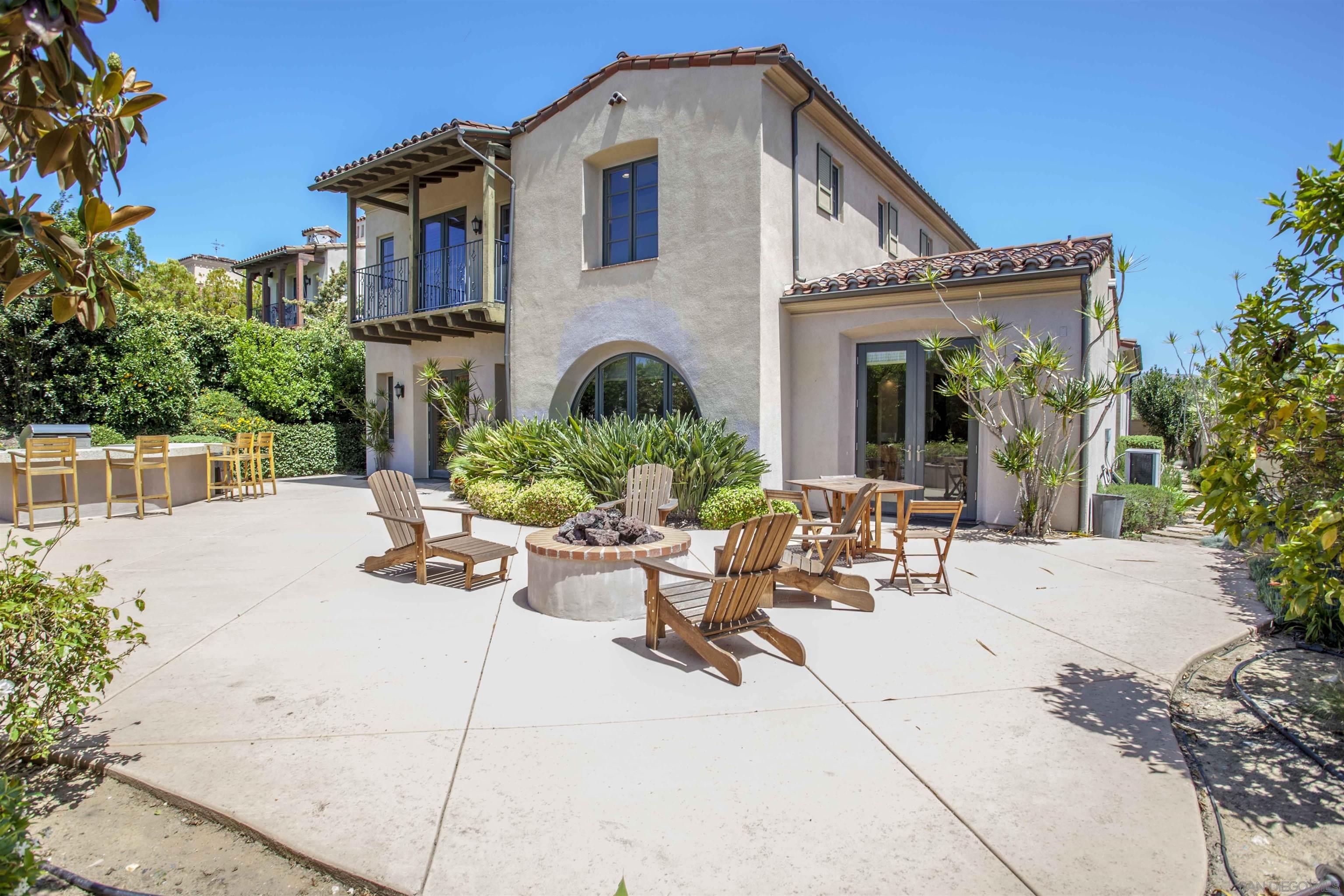 Detail Gallery Image 13 of 50 For 16632  Rose of Tralee Ln, San Diego,  CA 92127 - 5 Beds | 4/1 Baths