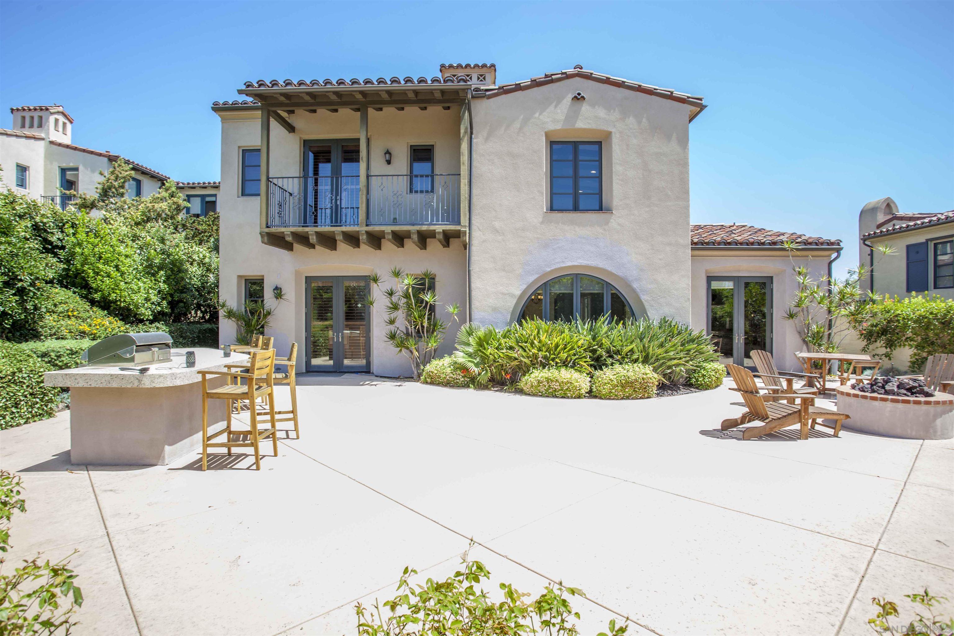 Detail Gallery Image 19 of 50 For 16632  Rose of Tralee Ln, San Diego,  CA 92127 - 5 Beds | 4/1 Baths