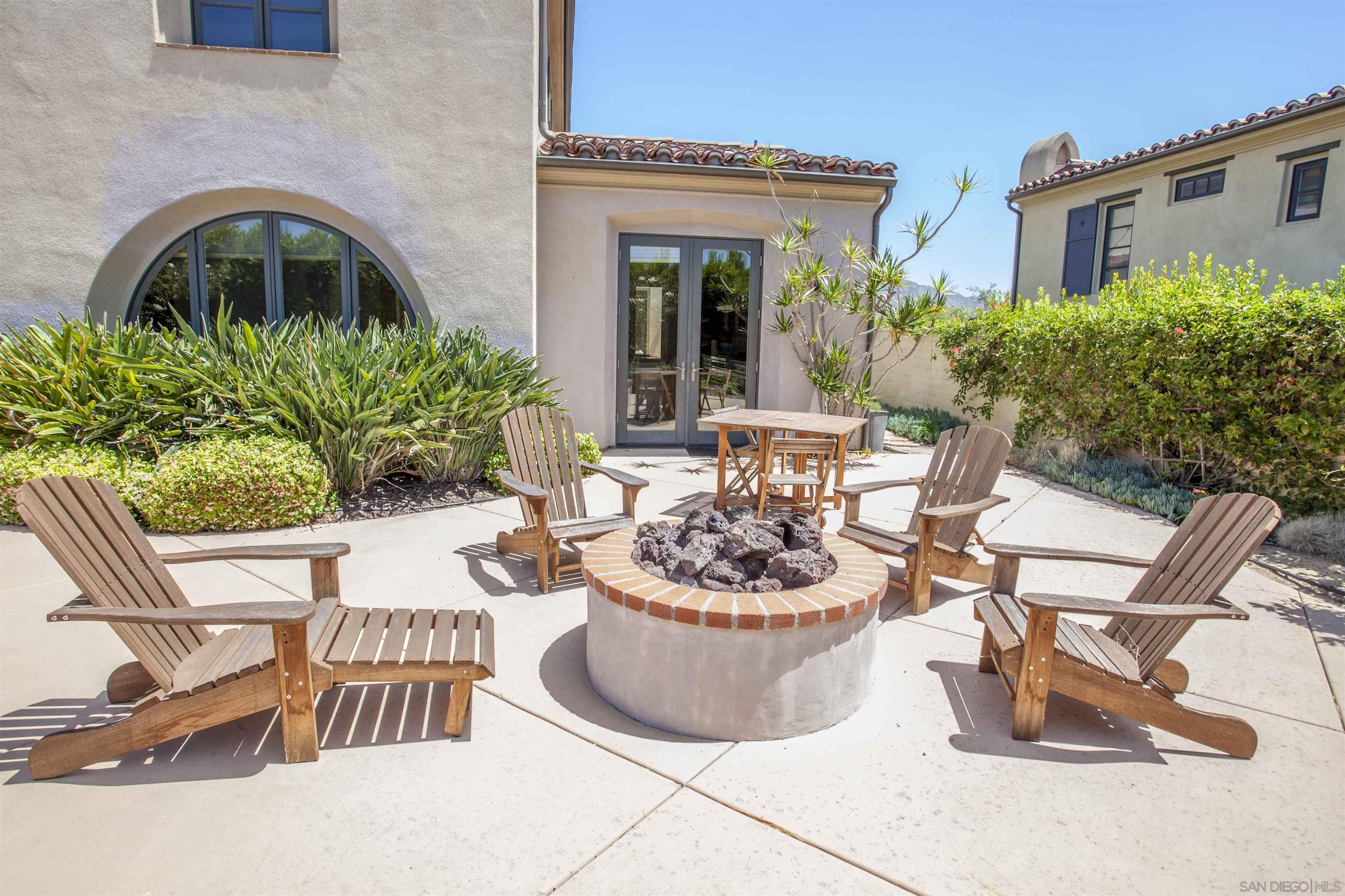 Detail Gallery Image 22 of 50 For 16632  Rose of Tralee Ln, San Diego,  CA 92127 - 5 Beds | 4/1 Baths