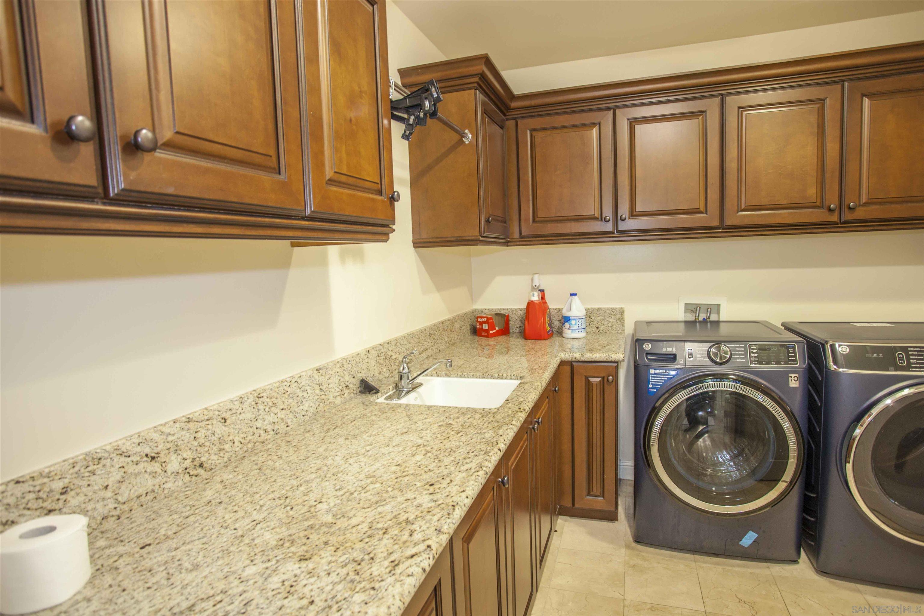 Detail Gallery Image 27 of 50 For 16632  Rose of Tralee Ln, San Diego,  CA 92127 - 5 Beds | 4/1 Baths