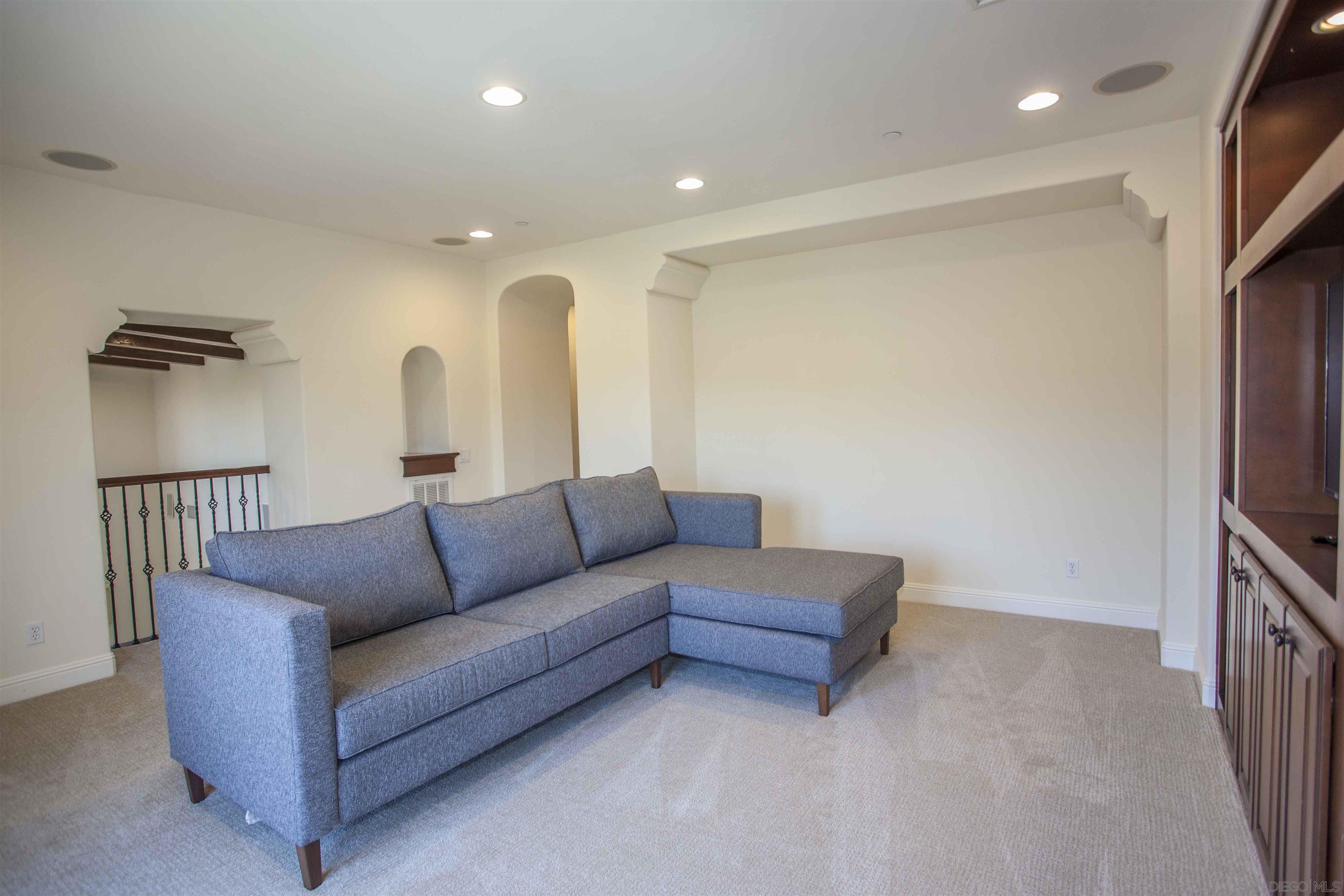 Detail Gallery Image 39 of 50 For 16632  Rose of Tralee Ln, San Diego,  CA 92127 - 5 Beds | 4/1 Baths