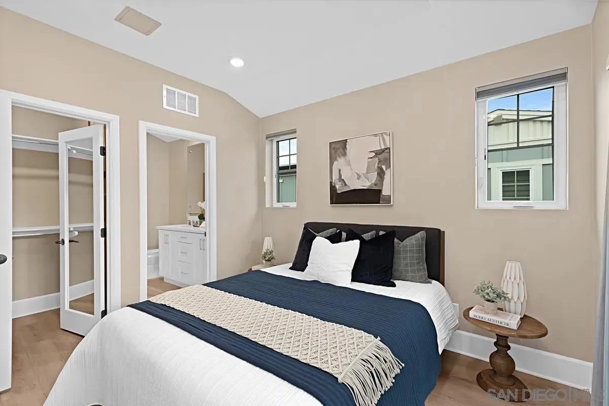 Detail Gallery Image 15 of 42 For 819  Kennebeck Ct, San Diego,  CA 92109 - 3 Beds | 2 Baths