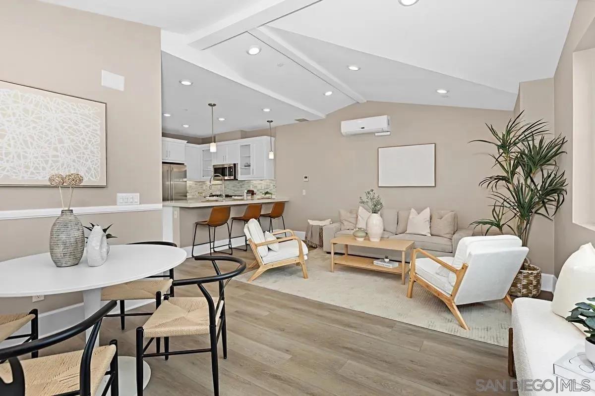 Detail Gallery Image 8 of 42 For 819  Kennebeck Ct, San Diego,  CA 92109 - 3 Beds | 2 Baths