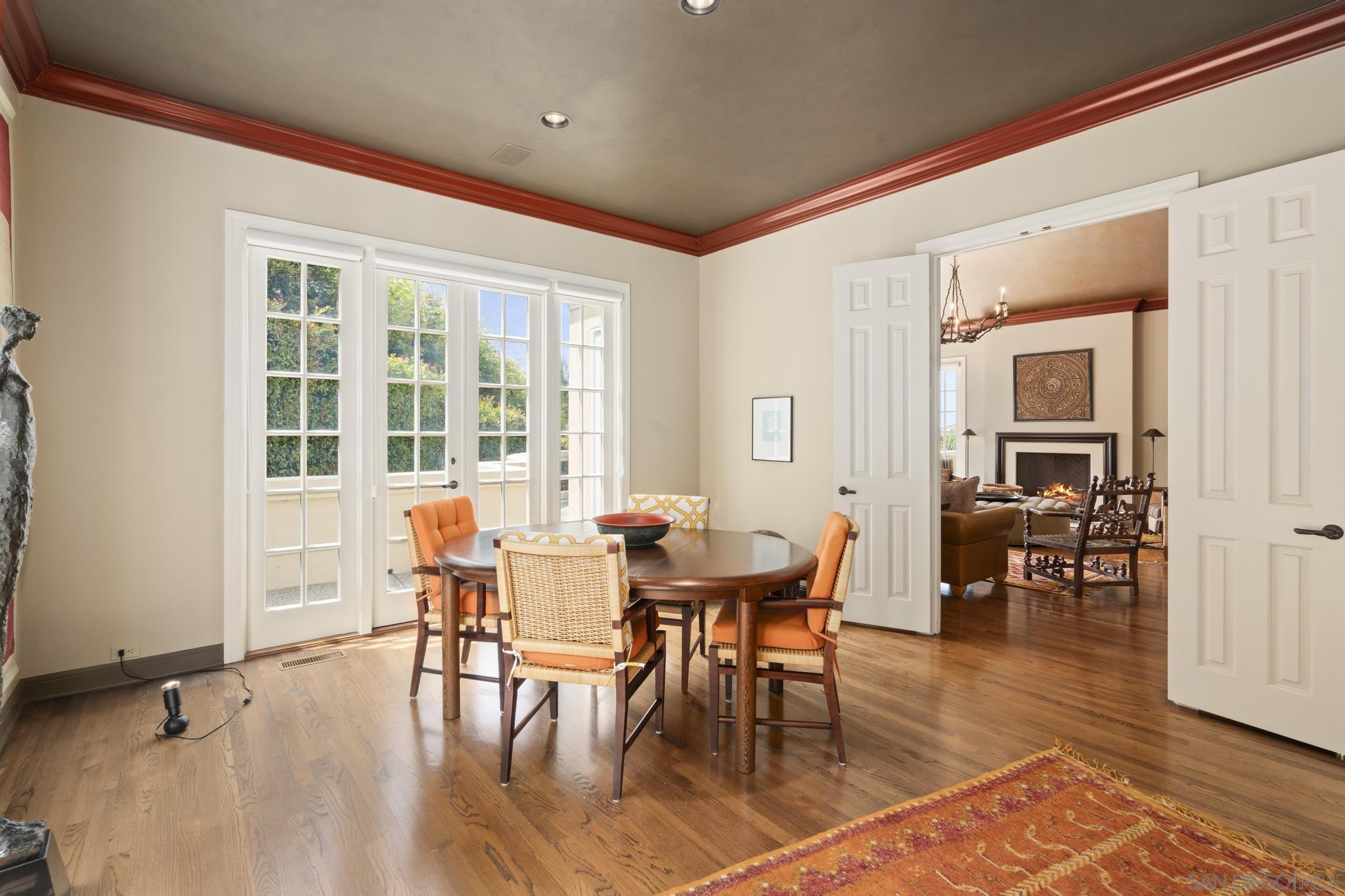 Detail Gallery Image 12 of 35 For 7612  Hillside Dr, La Jolla,  CA 92037 - 3 Beds | 3/1 Baths