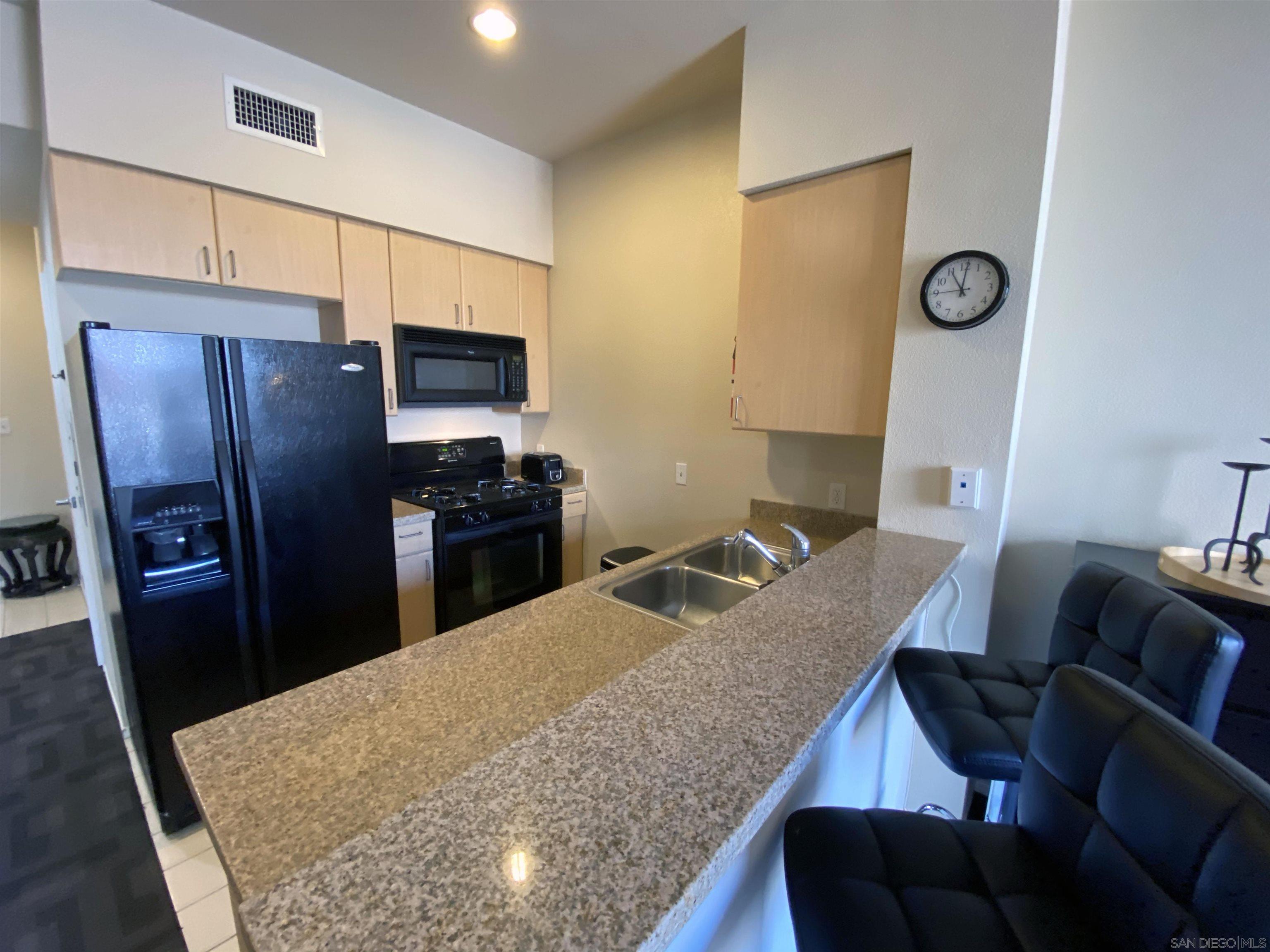 Detail Gallery Image 17 of 28 For 445  Island Ave  #312,  San Diego,  CA 92101 - 0 Beds | 1 Baths