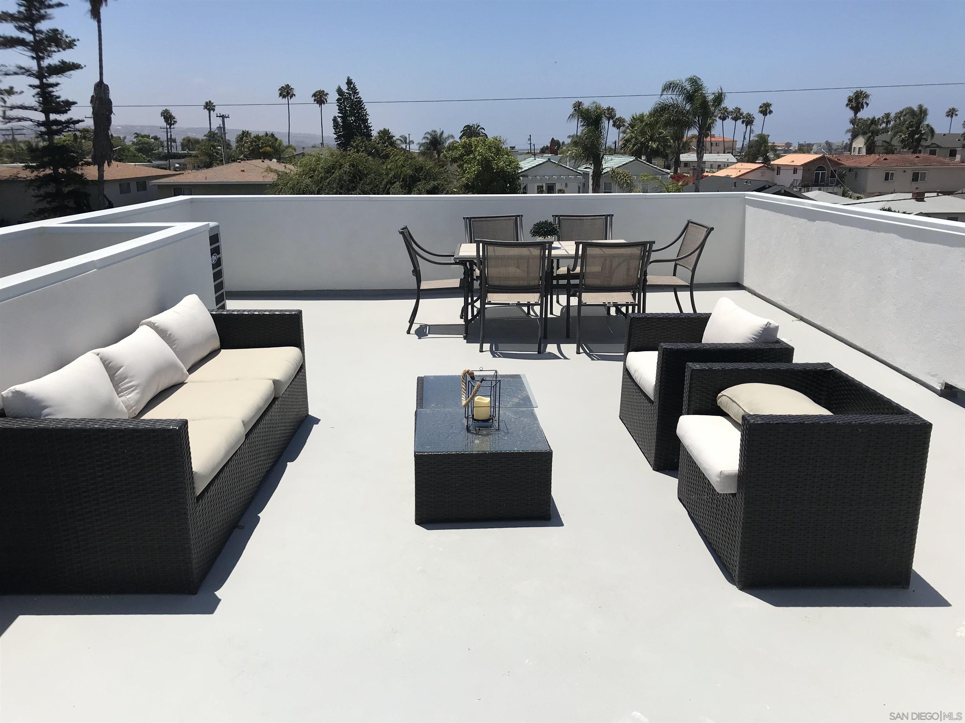 Detail Gallery Image 10 of 10 For 271  Evergreen Avenue, Imperial Beach,  CA 91932 - 3 Beds | 2/1 Baths