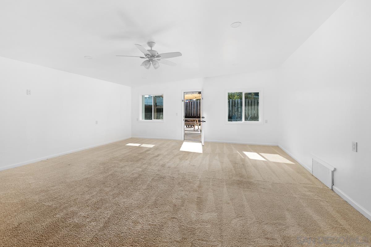 Detail Gallery Image 12 of 28 For 2171  Ilex Ave, San Diego,  CA 92154 - 3 Beds | 2 Baths