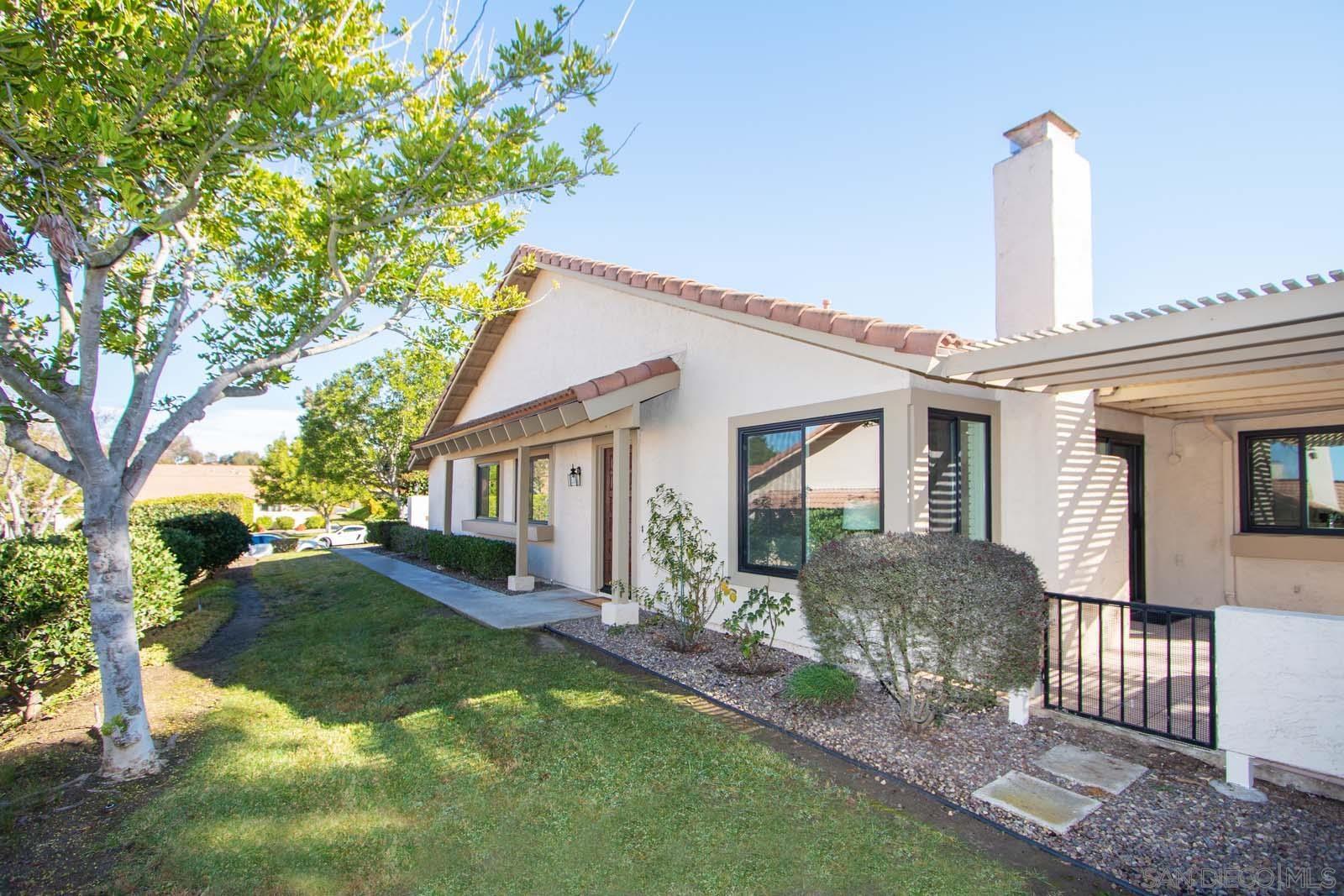 Detail Gallery Image 5 of 39 For 12863  Camino De La Breccia, San Diego,  CA 92128 - 3 Beds | 2 Baths