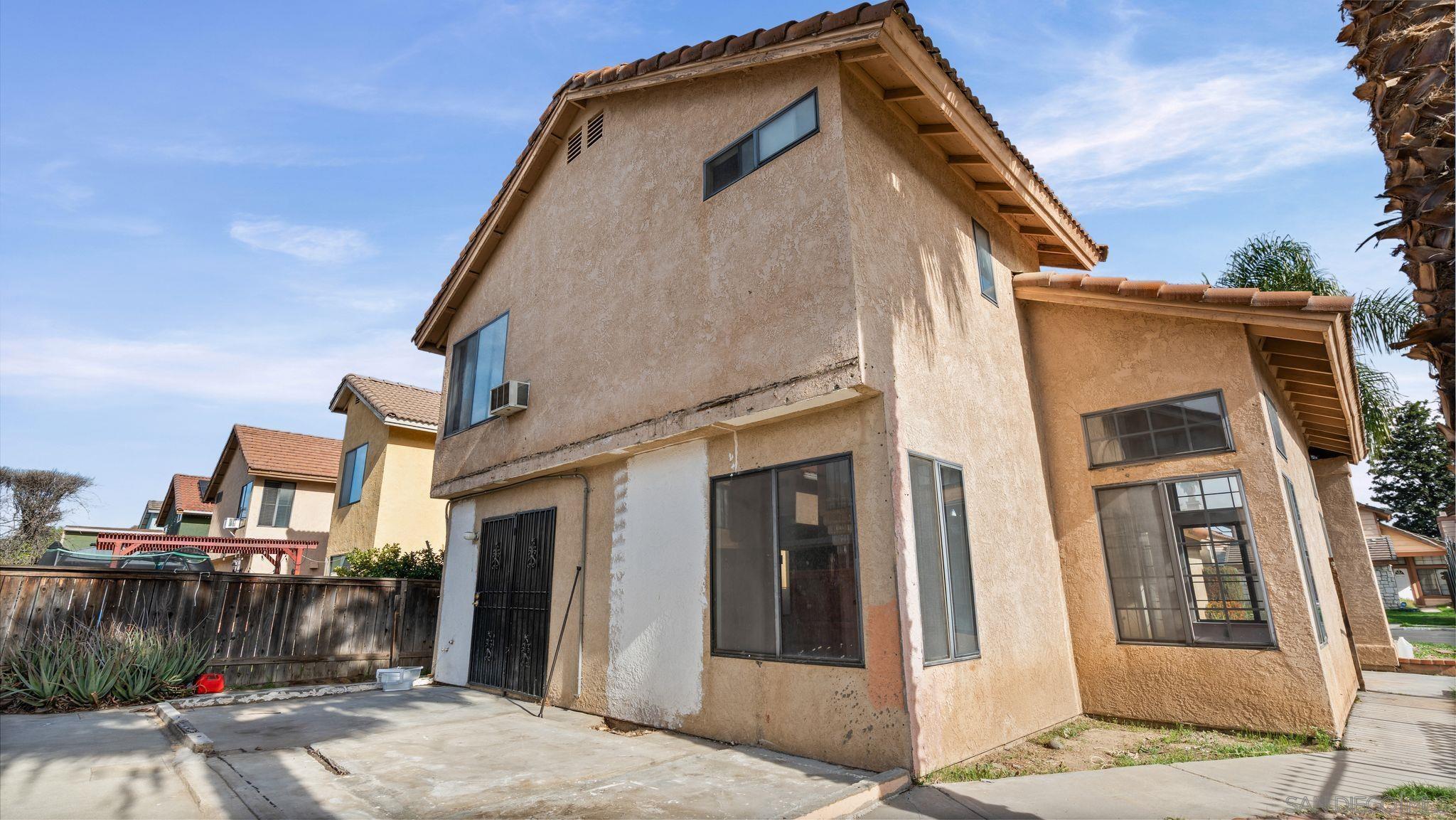 Detail Gallery Image 13 of 22 For 1534  Heirloom Ave, Perris,  CA 92571 - 4 Beds | 2/1 Baths