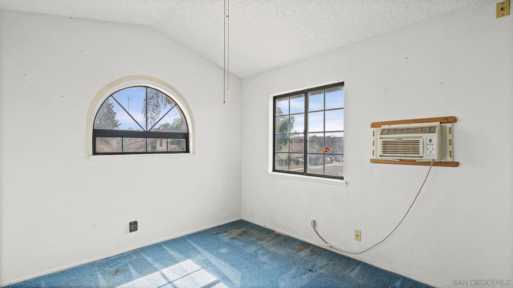 Detail Gallery Image 15 of 22 For 1534  Heirloom Ave, Perris,  CA 92571 - 4 Beds | 2/1 Baths