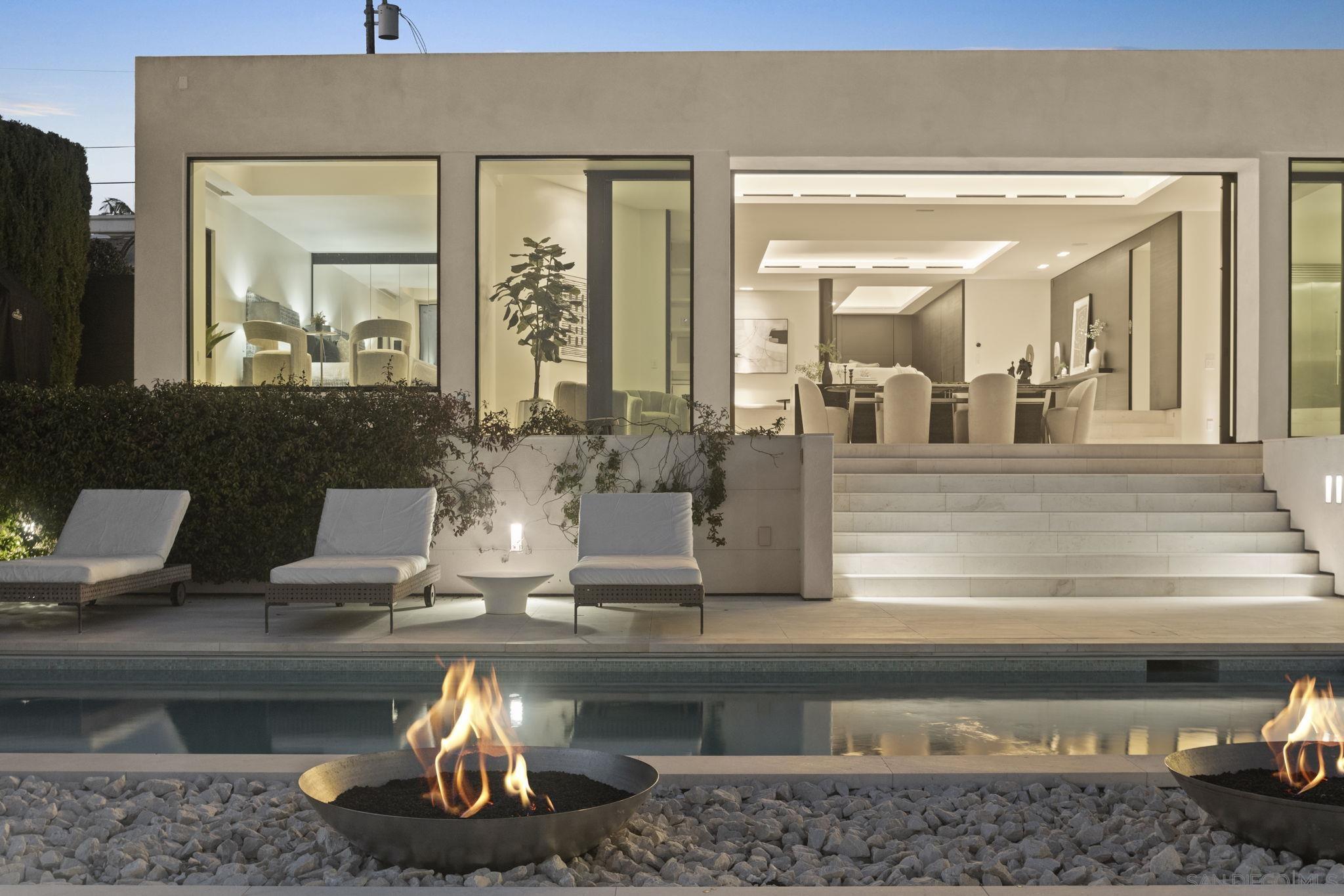 Detail Gallery Image 24 of 28 For 5811  Box Canyon Rd, La Jolla,  CA 92037 - 5 Beds | 4 Baths