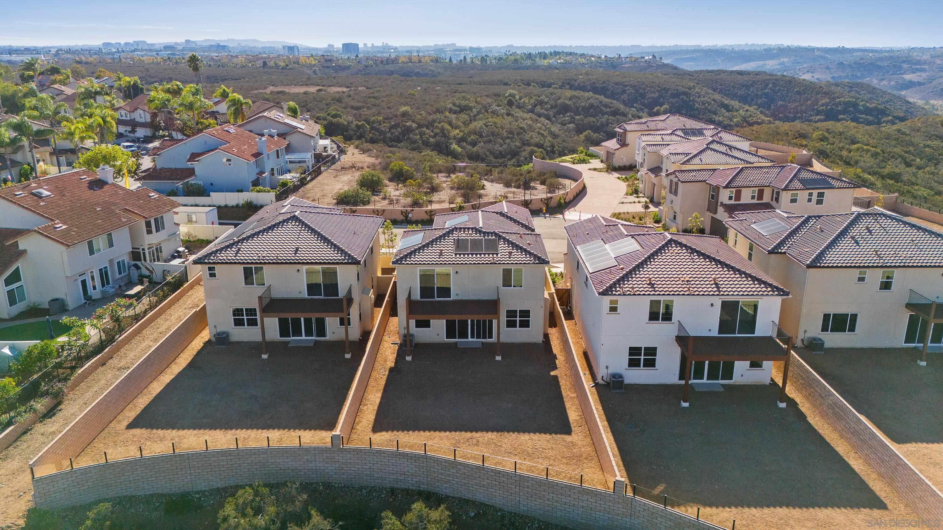 Detail Gallery Image 6 of 12 For 11311  Caminito Rodar, San Diego,  CA 92126 - 4 Beds | 3/1 Baths