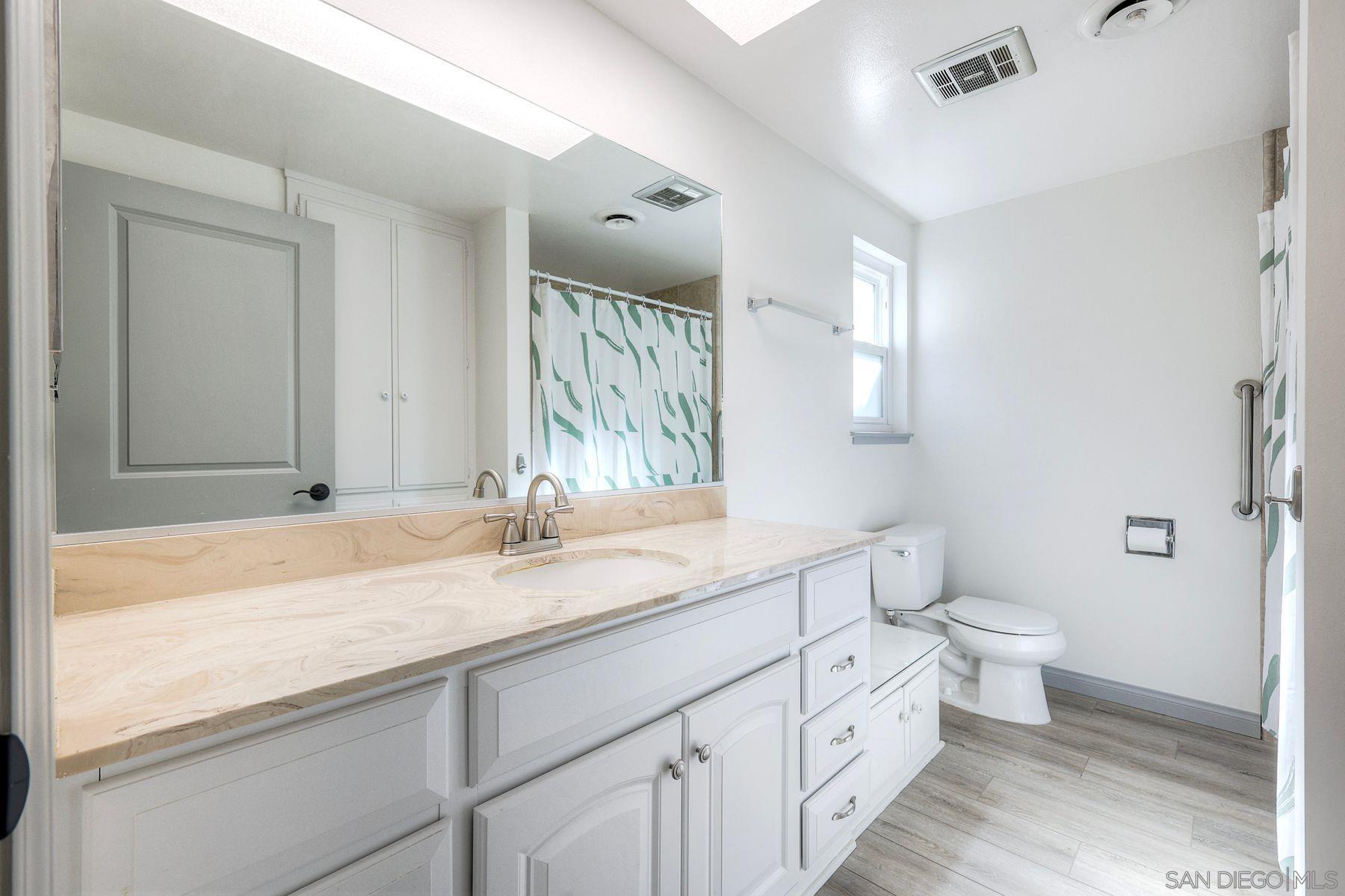 Detail Gallery Image 18 of 23 For 16645  Bernardo Oaks Drive, San Diego,  CA 92128 - 2 Beds | 2 Baths