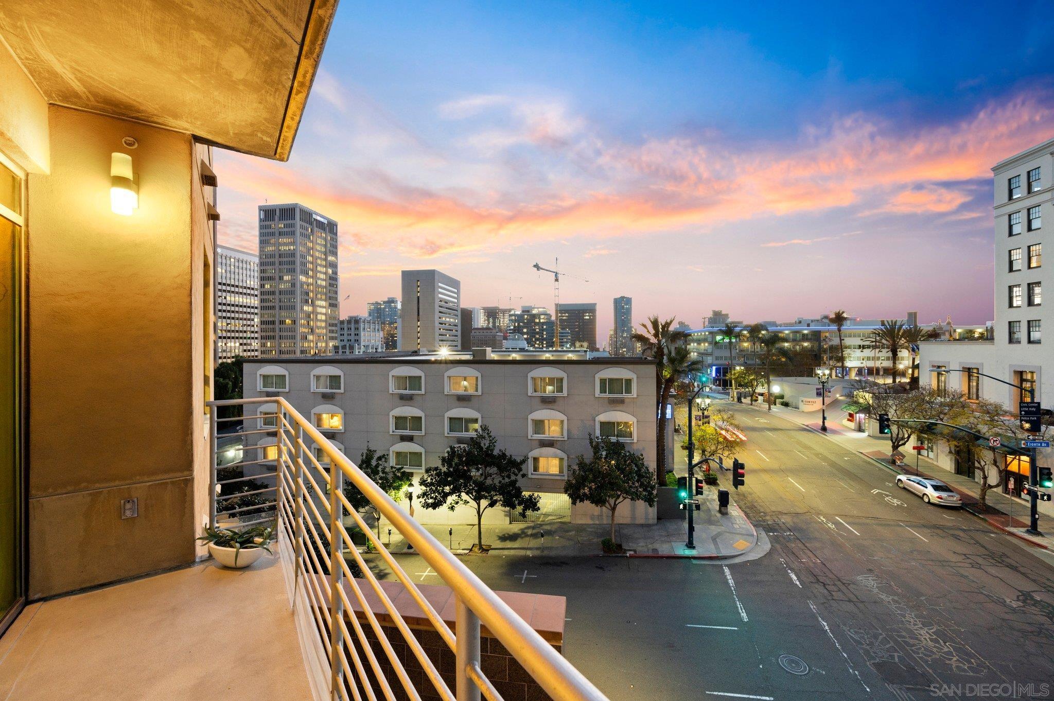 Detail Gallery Image 16 of 31 For 801  Ash St  #405,  San Diego,  CA 92101 - 1 Beds | 1/1 Baths