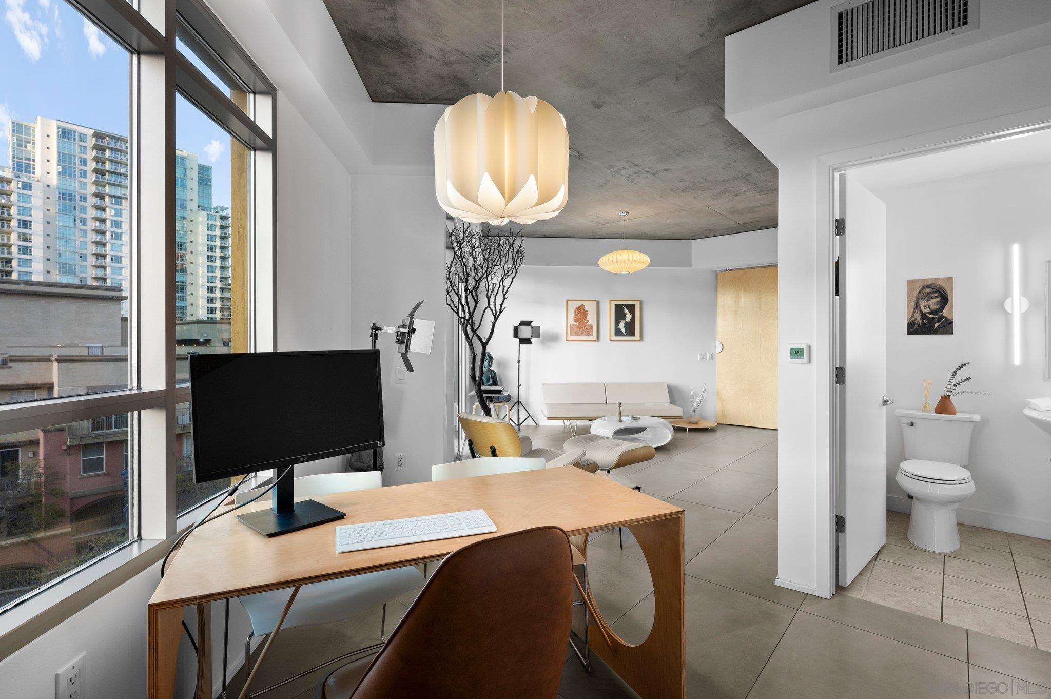 Detail Gallery Image 21 of 31 For 801  Ash St  #405,  San Diego,  CA 92101 - 1 Beds | 1/1 Baths