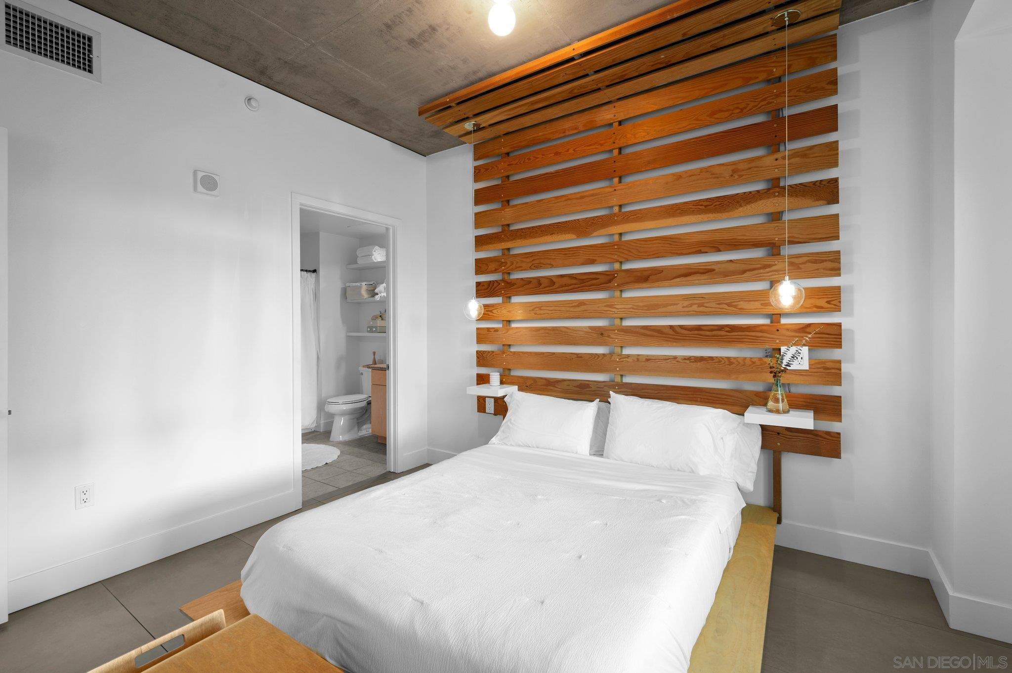 Detail Gallery Image 29 of 31 For 801  Ash St  #405,  San Diego,  CA 92101 - 1 Beds | 1/1 Baths