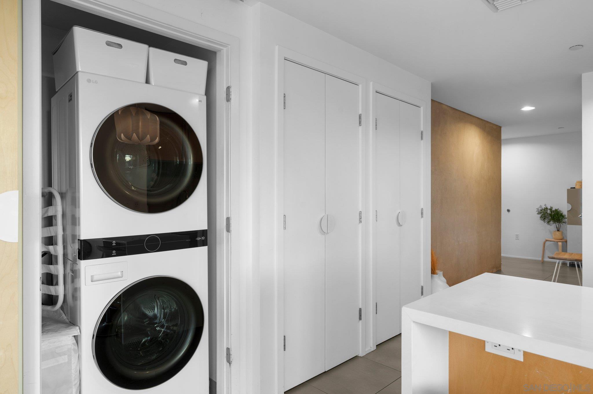 Detail Gallery Image 30 of 31 For 801  Ash St  #405,  San Diego,  CA 92101 - 1 Beds | 1/1 Baths