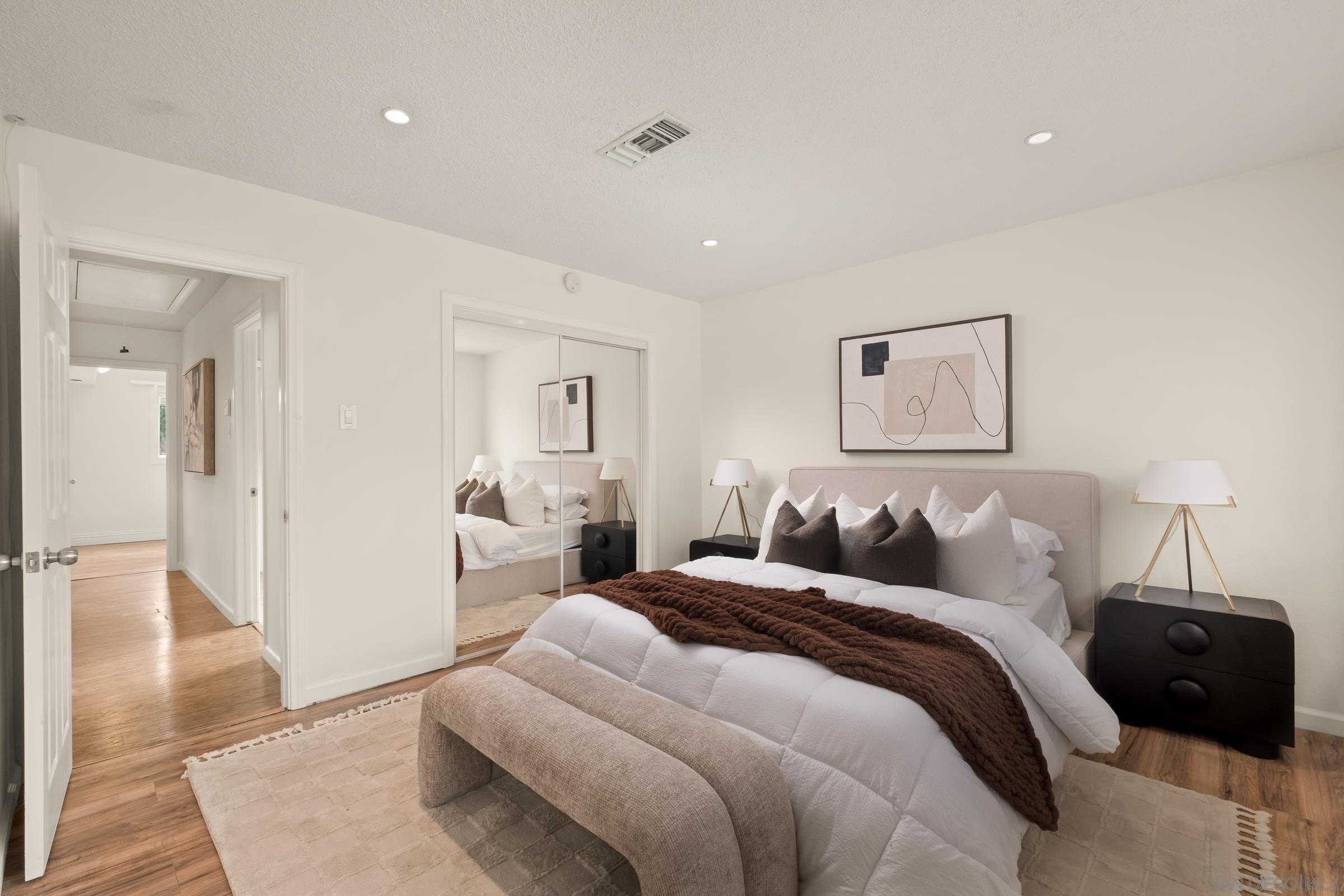 Detail Gallery Image 15 of 43 For 2713  Lancelot Dr, Oceanside,  CA 92054 - 3 Beds | 1/1 Baths
