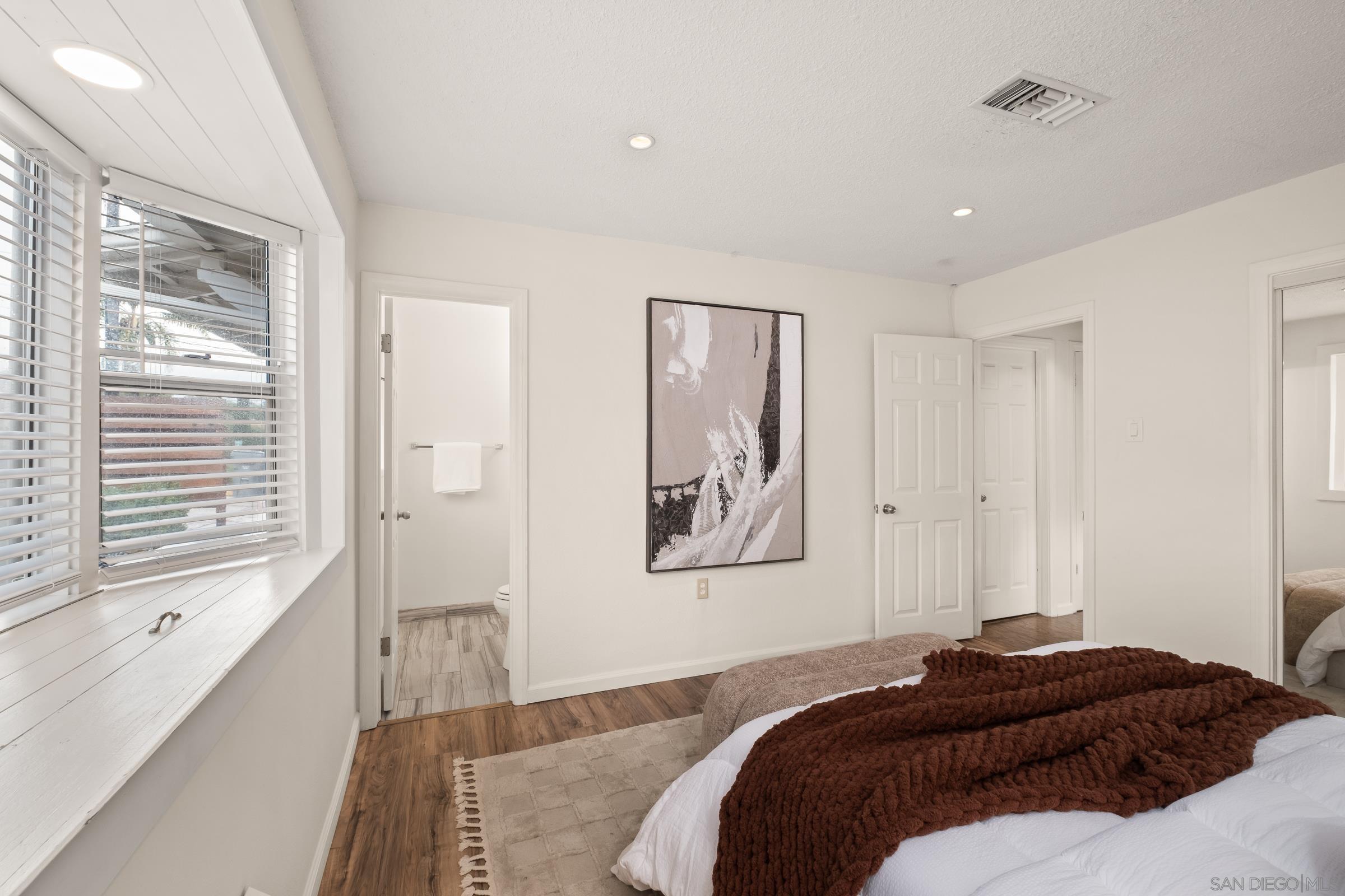 Detail Gallery Image 17 of 43 For 2713  Lancelot Dr, Oceanside,  CA 92054 - 3 Beds | 1/1 Baths