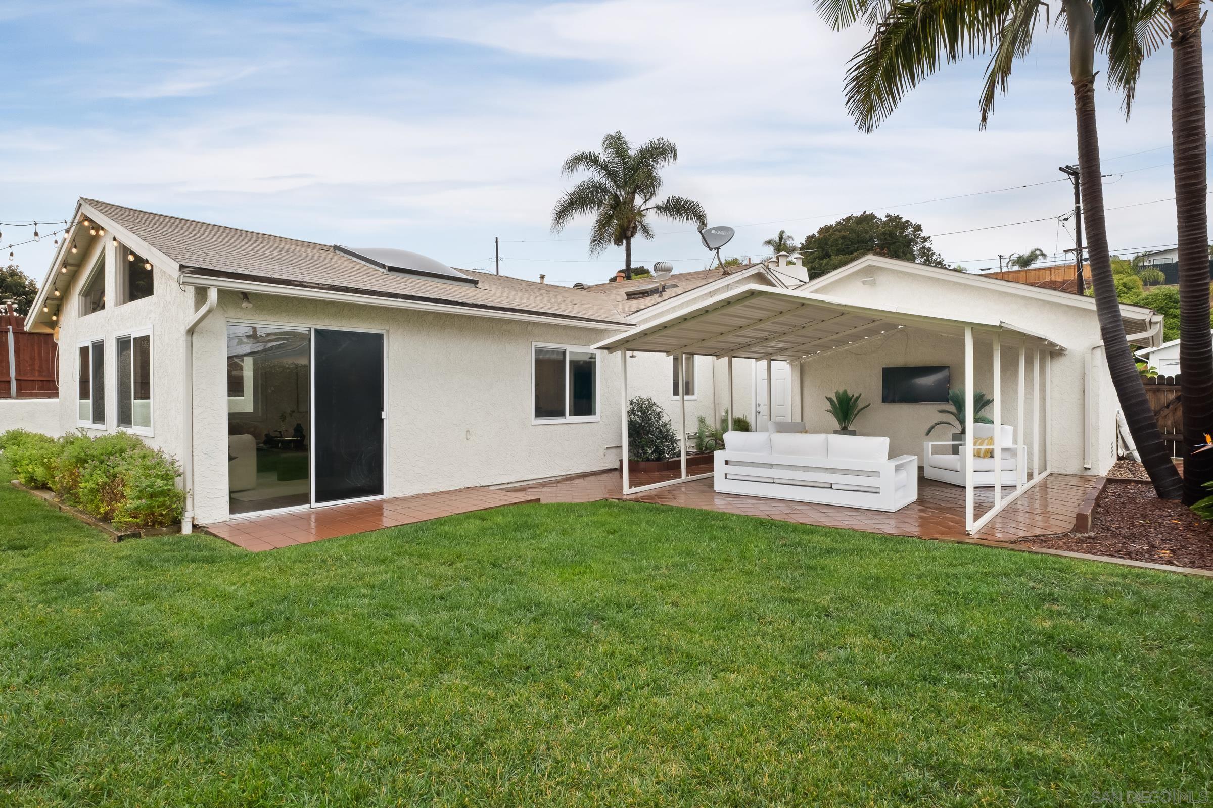 Detail Gallery Image 29 of 43 For 2713  Lancelot Dr, Oceanside,  CA 92054 - 3 Beds | 1/1 Baths