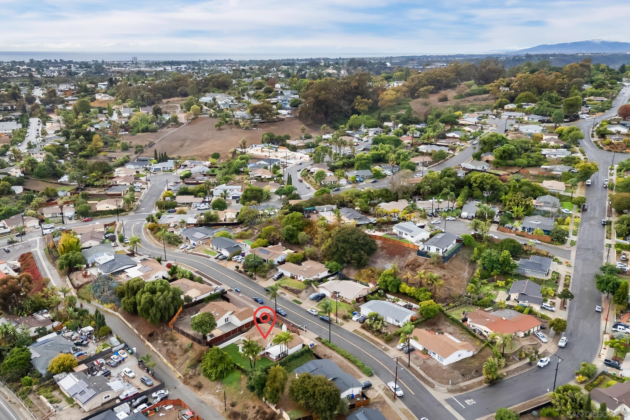 Detail Gallery Image 39 of 43 For 2713  Lancelot Dr, Oceanside,  CA 92054 - 3 Beds | 1/1 Baths