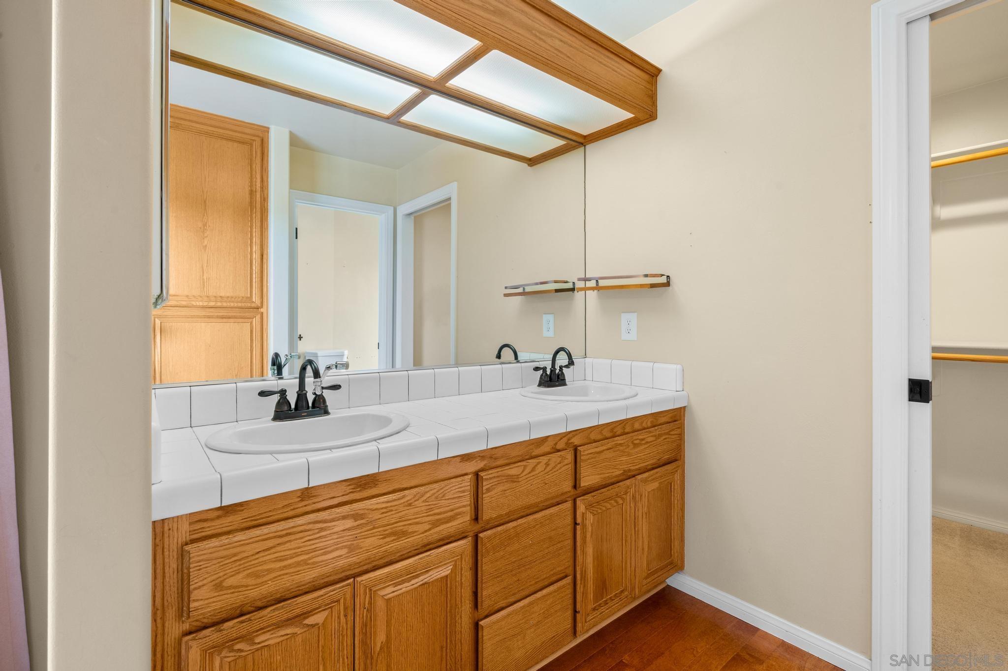 Detail Gallery Image 16 of 33 For 28703  Jenny Jay Court, Valley Center,  CA 92082 - 4 Beds | 3 Baths