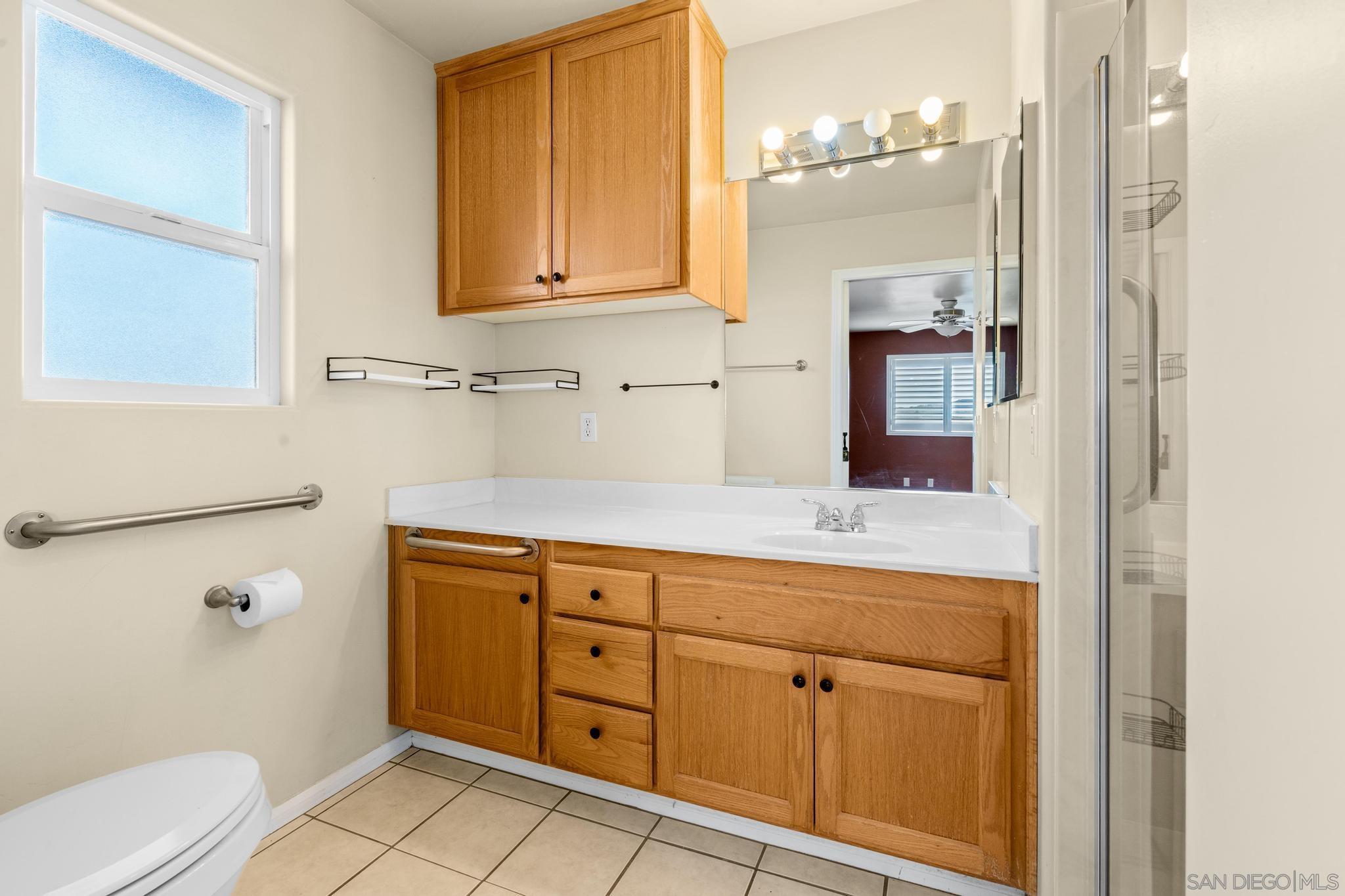 Detail Gallery Image 20 of 33 For 28703  Jenny Jay Court, Valley Center,  CA 92082 - 4 Beds | 3 Baths