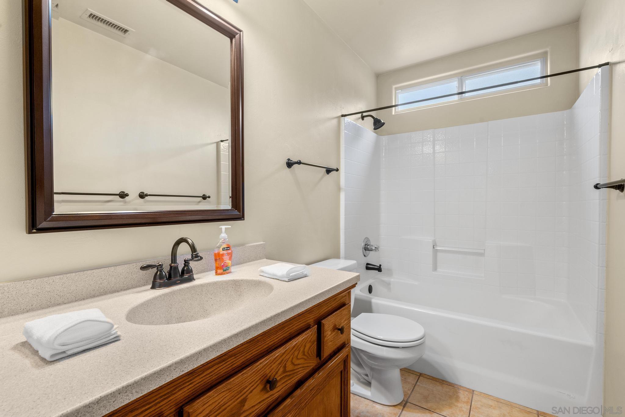 Detail Gallery Image 22 of 33 For 28703  Jenny Jay Court, Valley Center,  CA 92082 - 4 Beds | 3 Baths